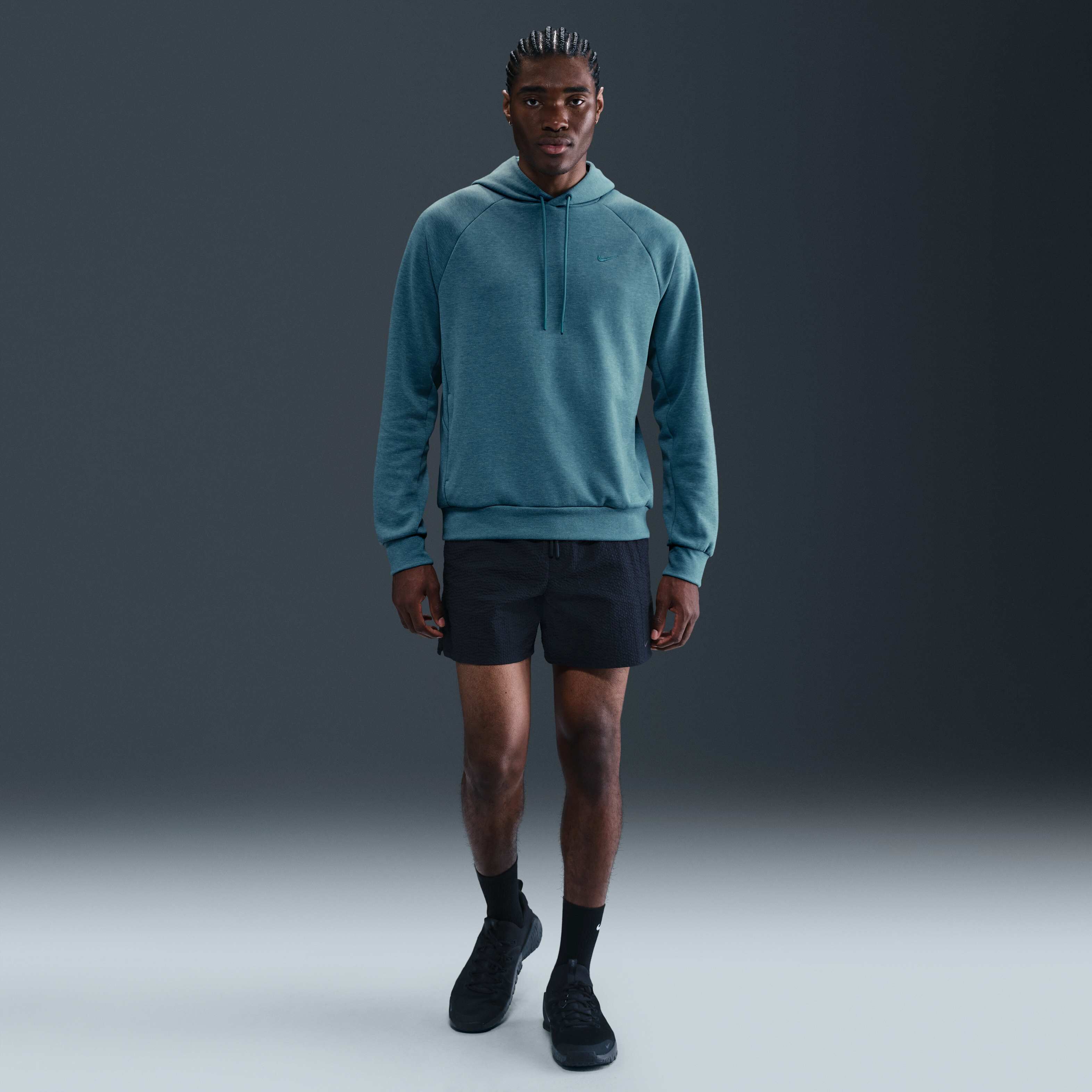 Nike Primary Fleece image number 3