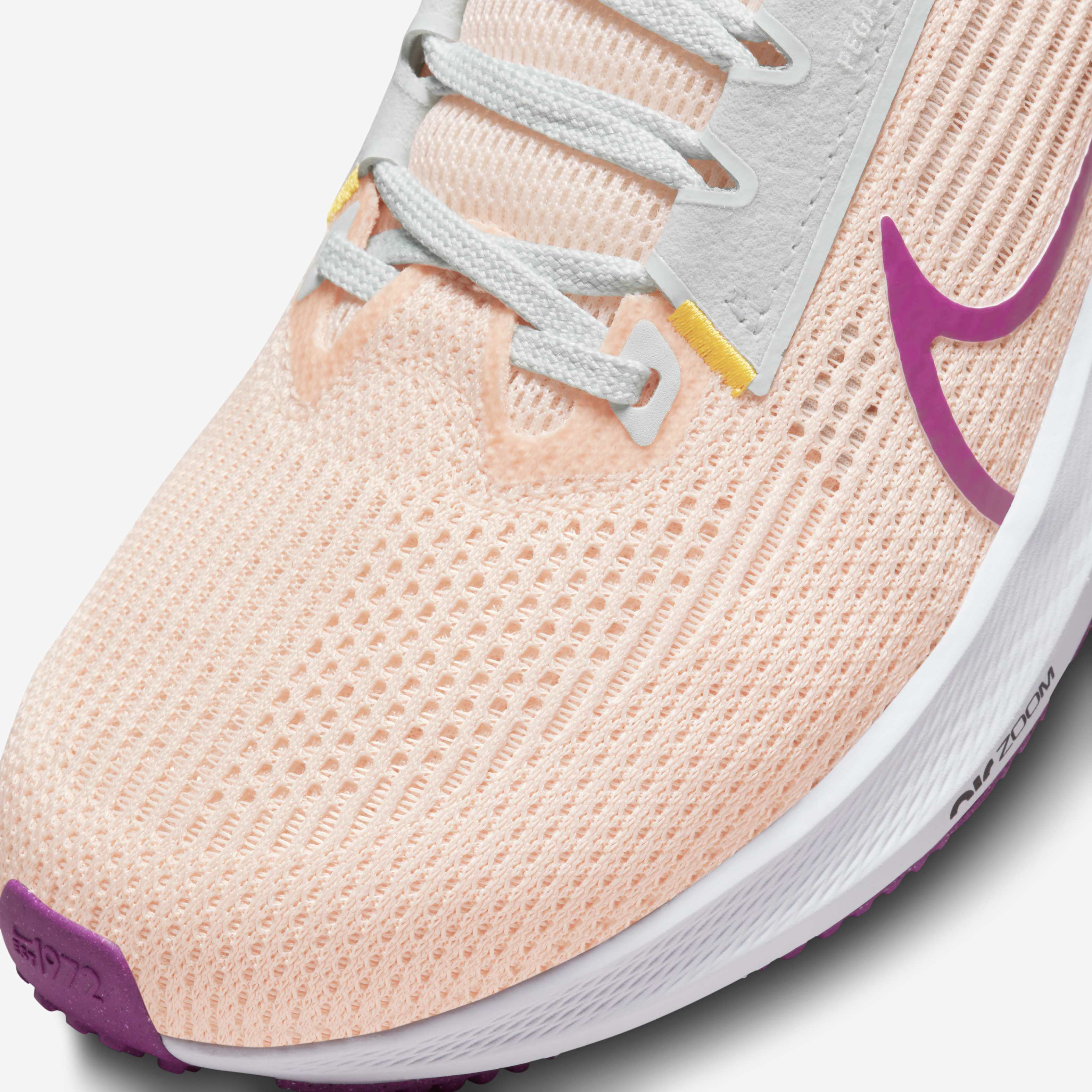 Nike Pegasus 40 image number 6