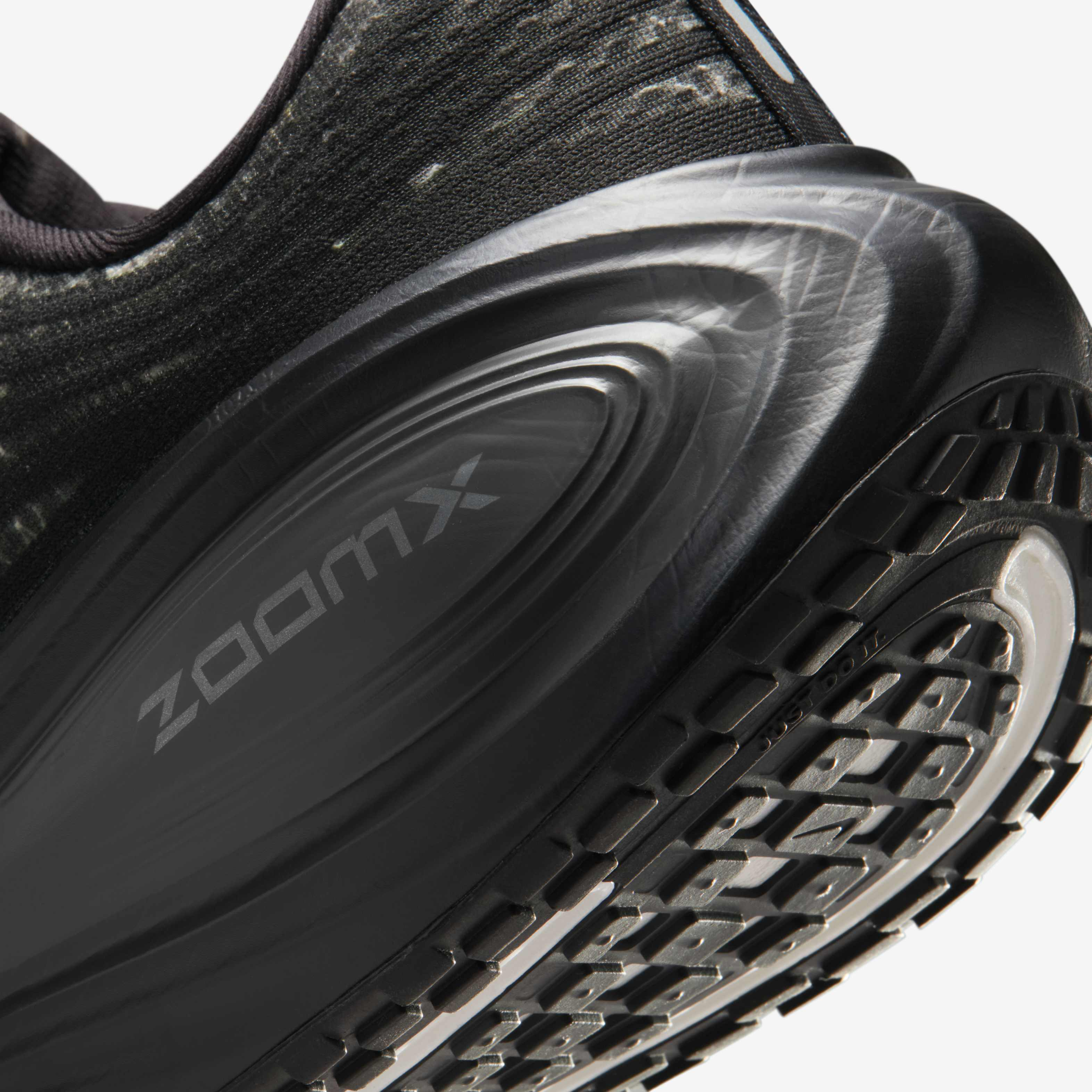 Nike Vomero Plus image number 7