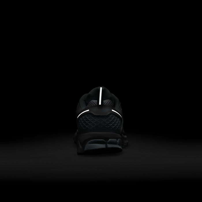 Nike Vomero 5 image number 9 Nike Vomero 5 image number 9