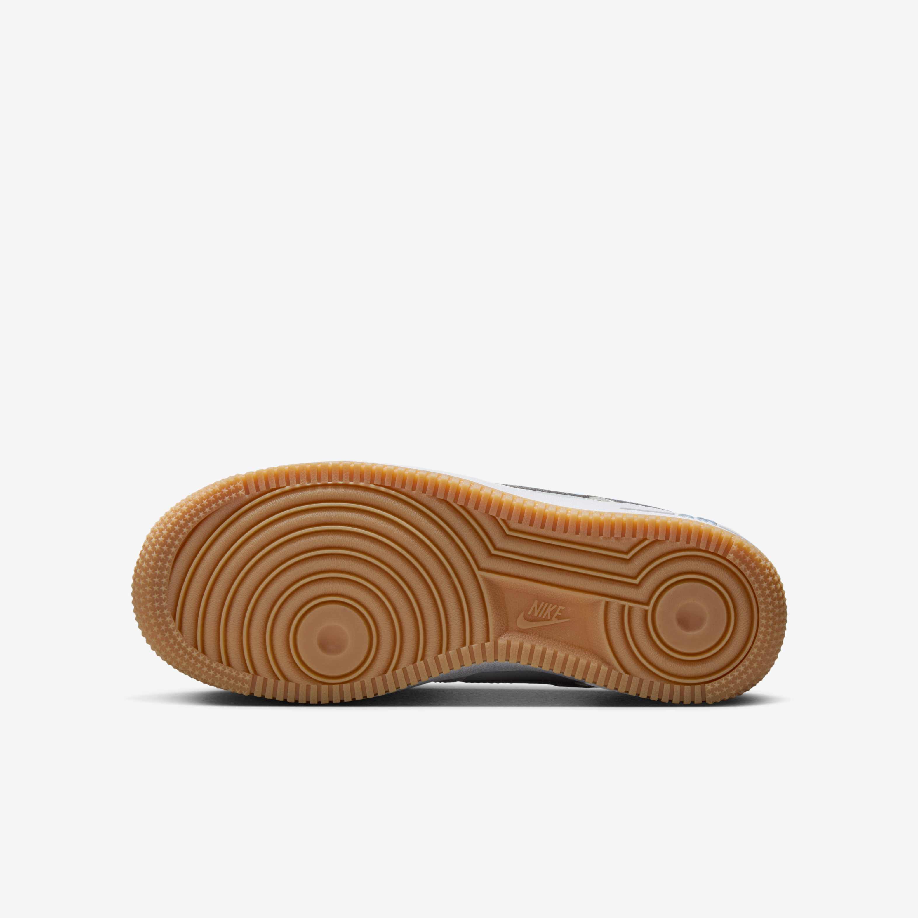 Nike Air Force 1 LV8 image number 1