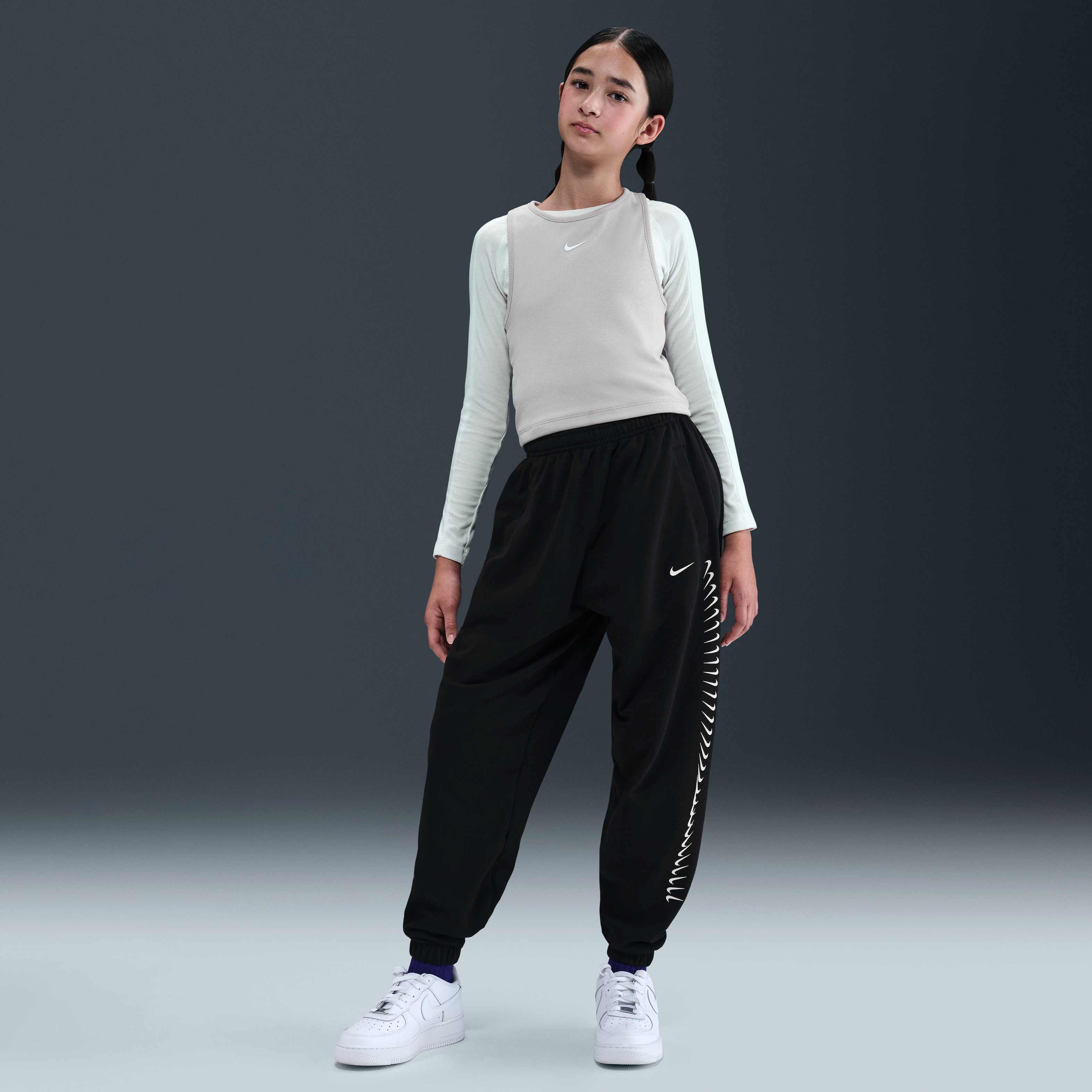 نايكي سبورتسوير image number 0