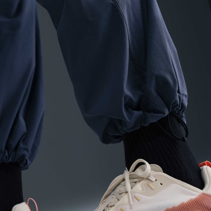 Nike Tech image number 5 Nike Tech image number 5