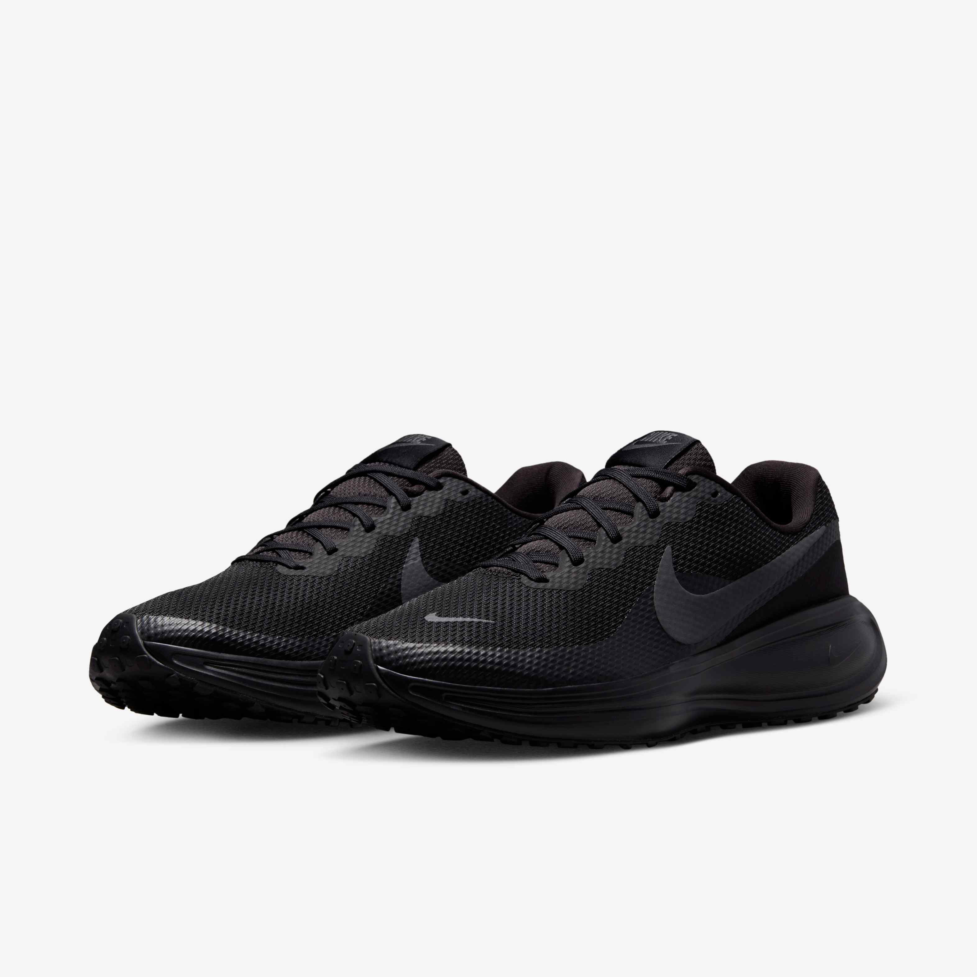 Nike Revolution 8 image number 4