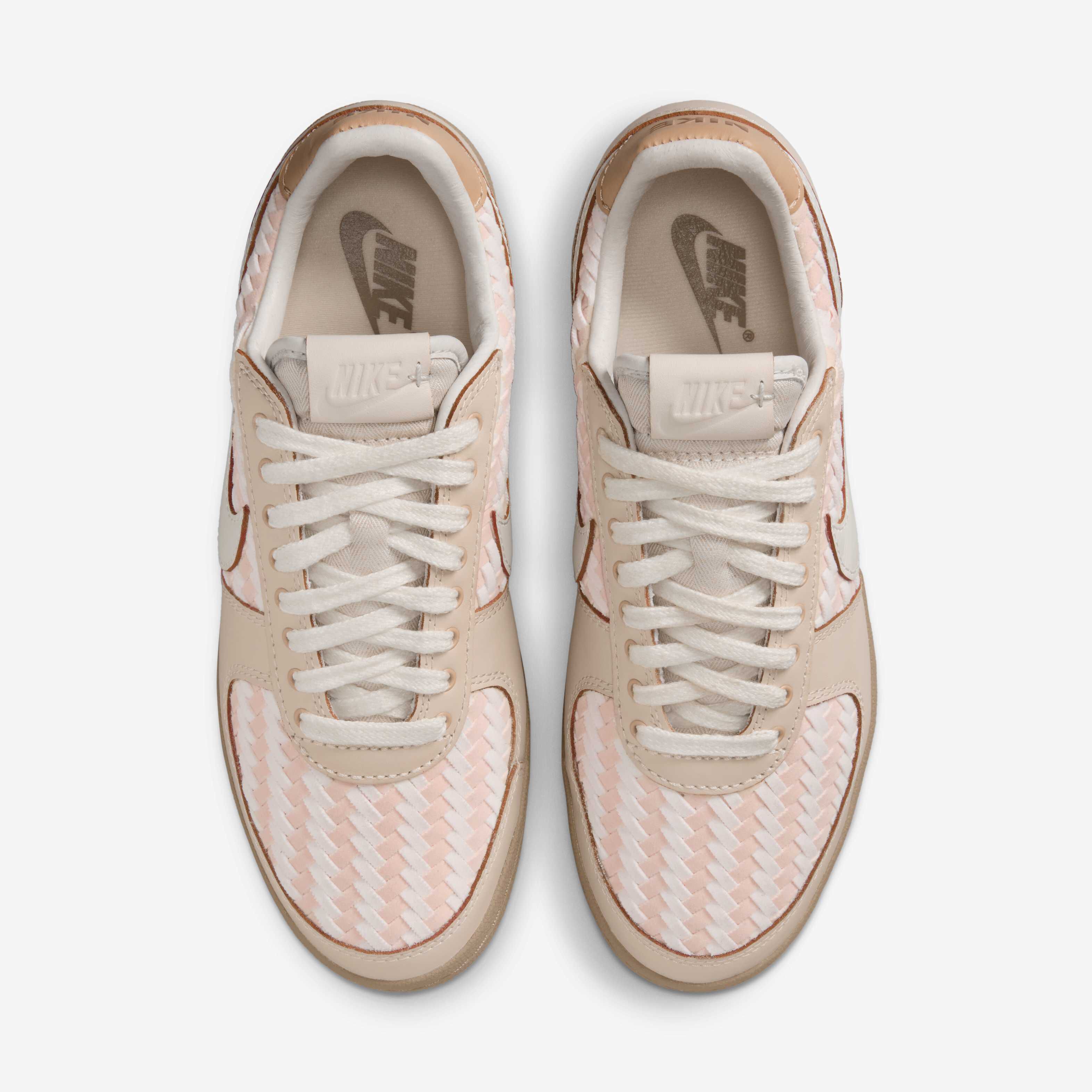 Nike Field General image number 3