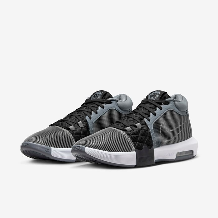 LeBron Witness 8 image number 4 LeBron Witness 8 image number 4