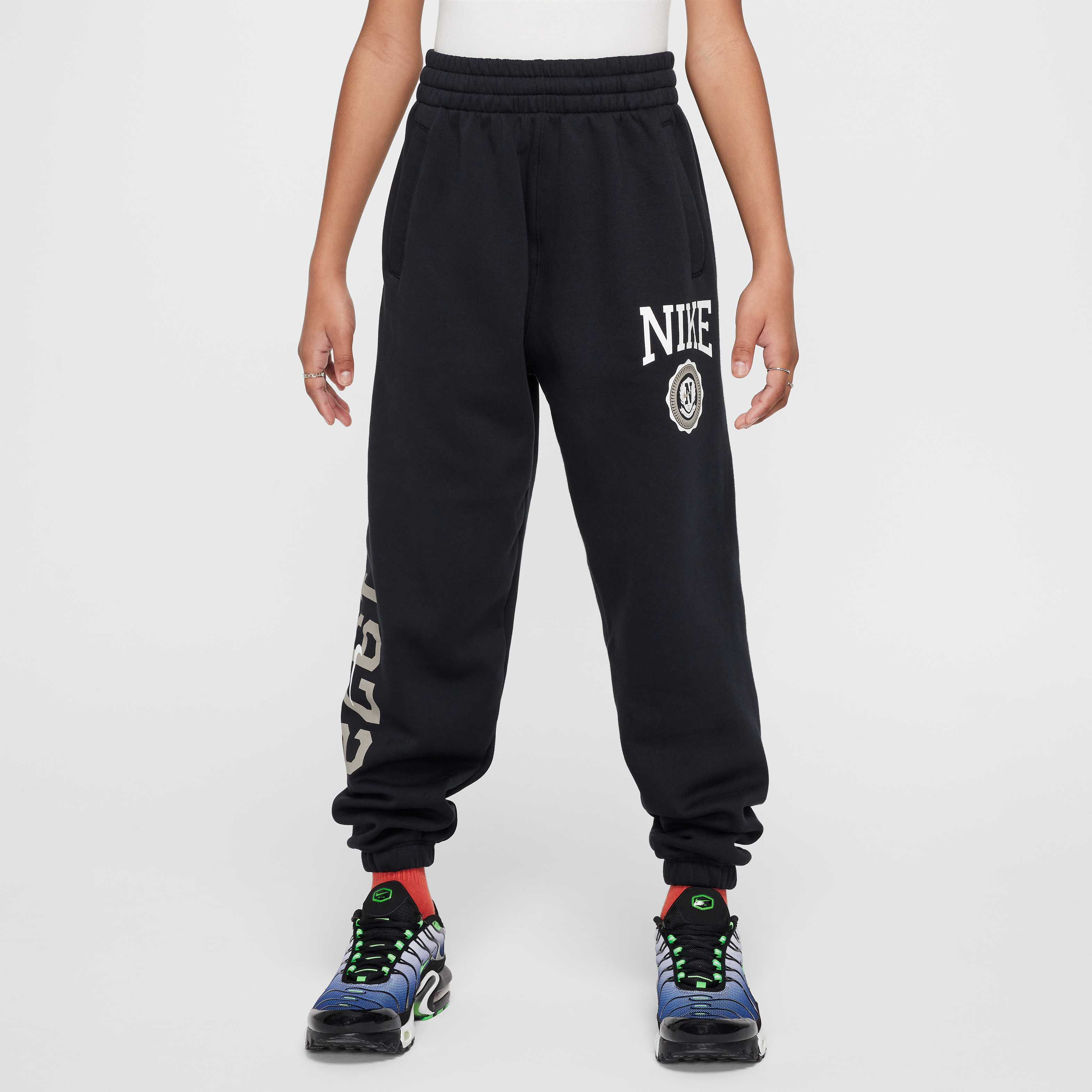 نايكي سبورتسوير كلوب فليس image number 0