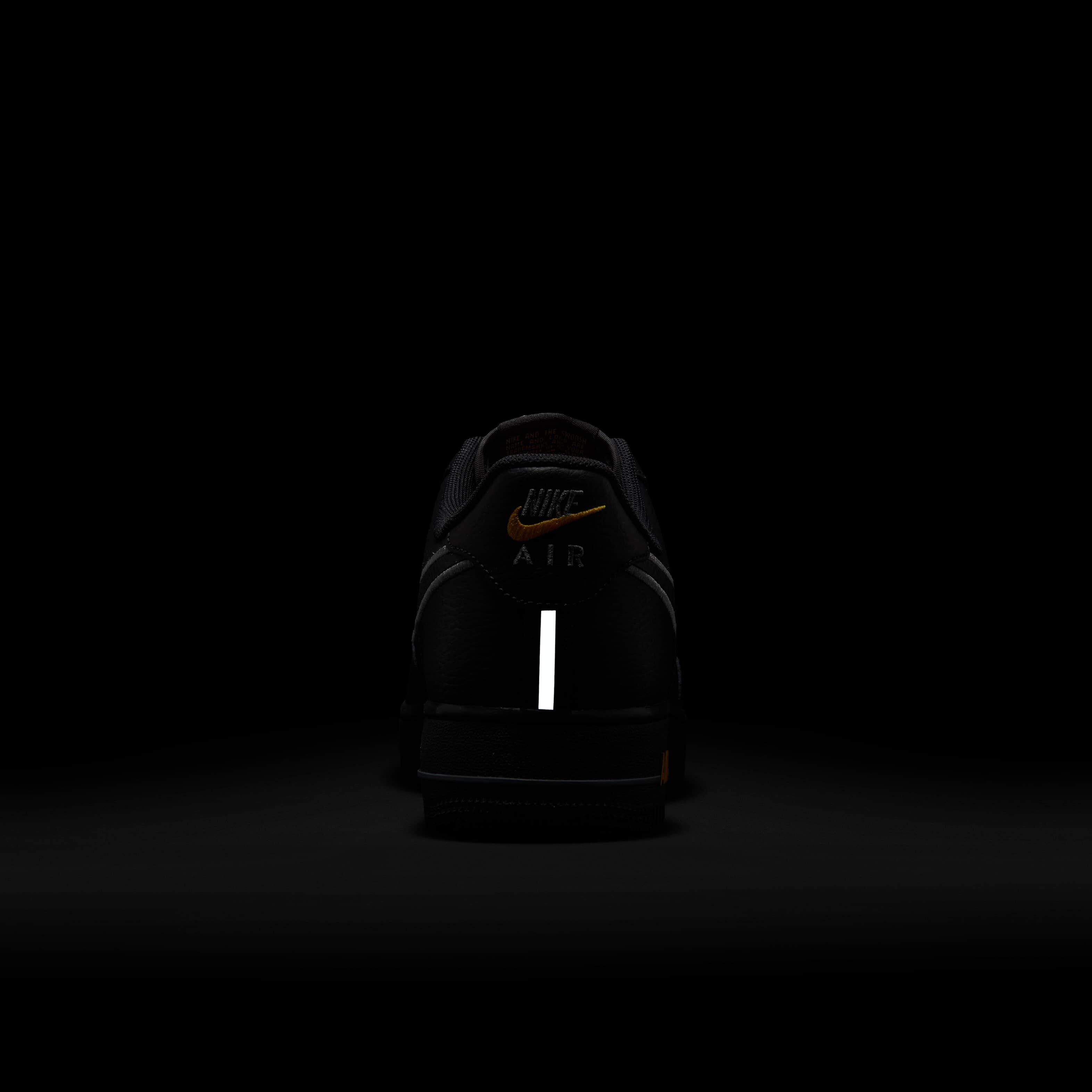 Nike Air Force 1 '07 image number 9