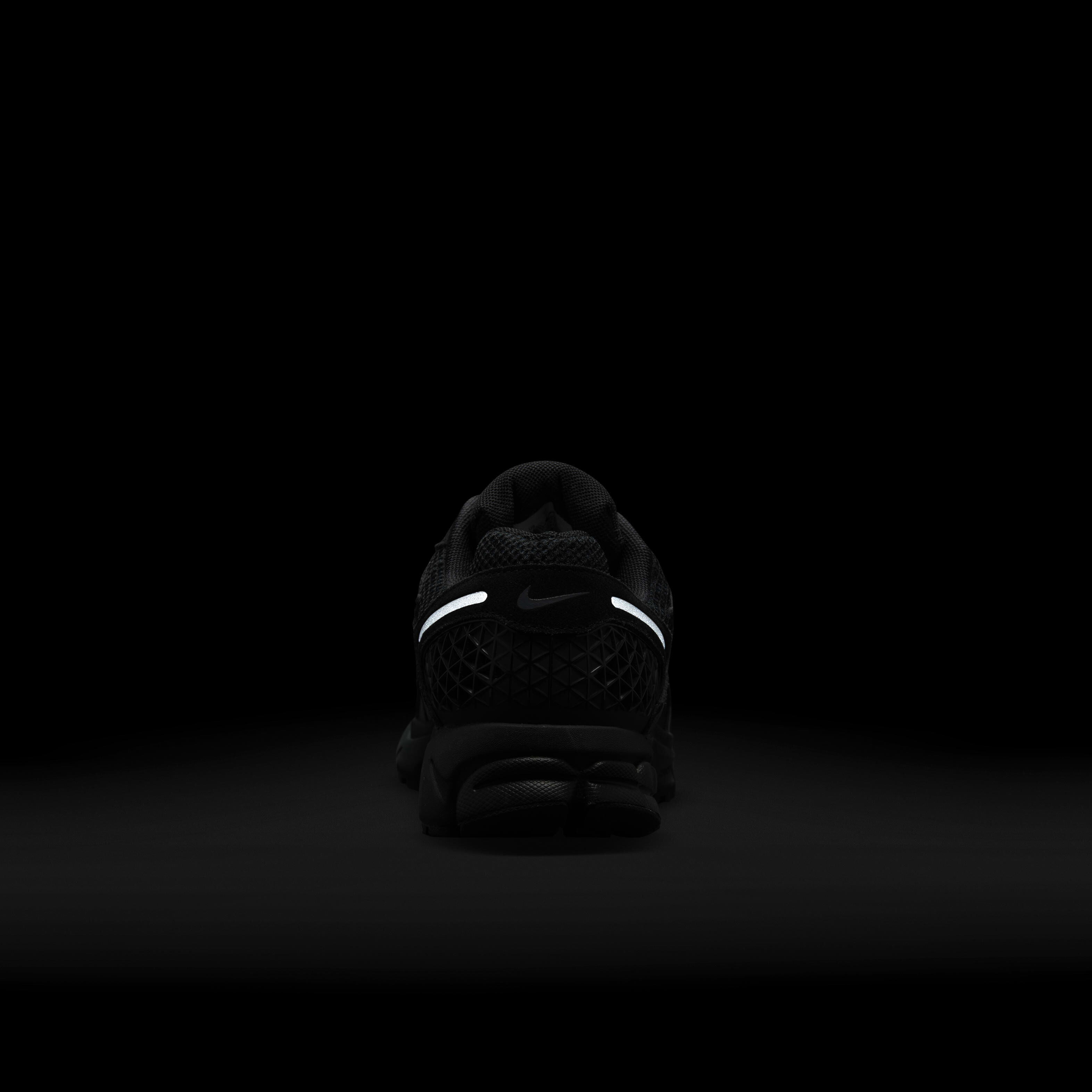 Nike Zoom Vomero 5 image number 9