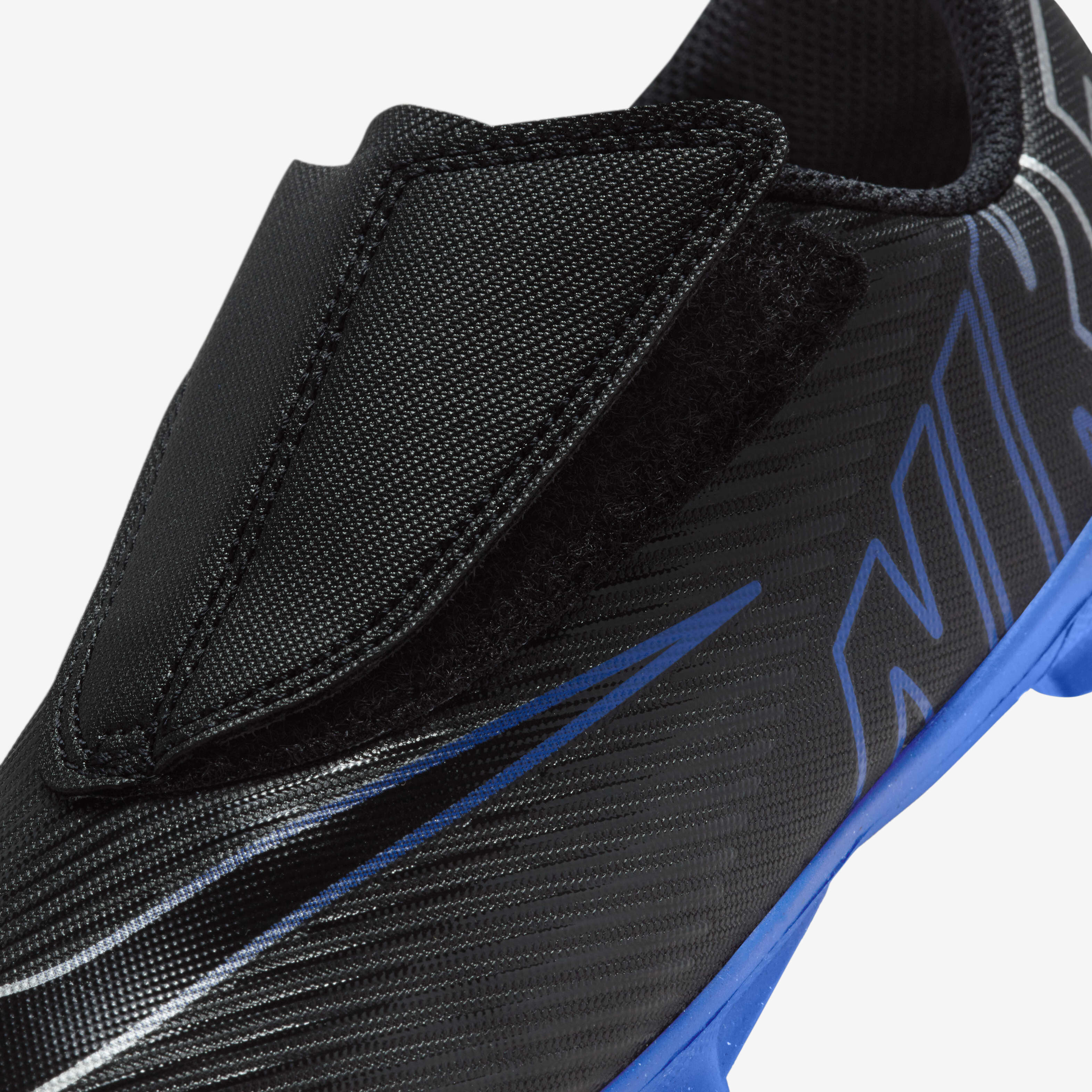 Buy Nike Jr. Mercurial Vapor 15 Club Younger Kids Multi Ground Low Top Football Boot Nike Kuwait Official