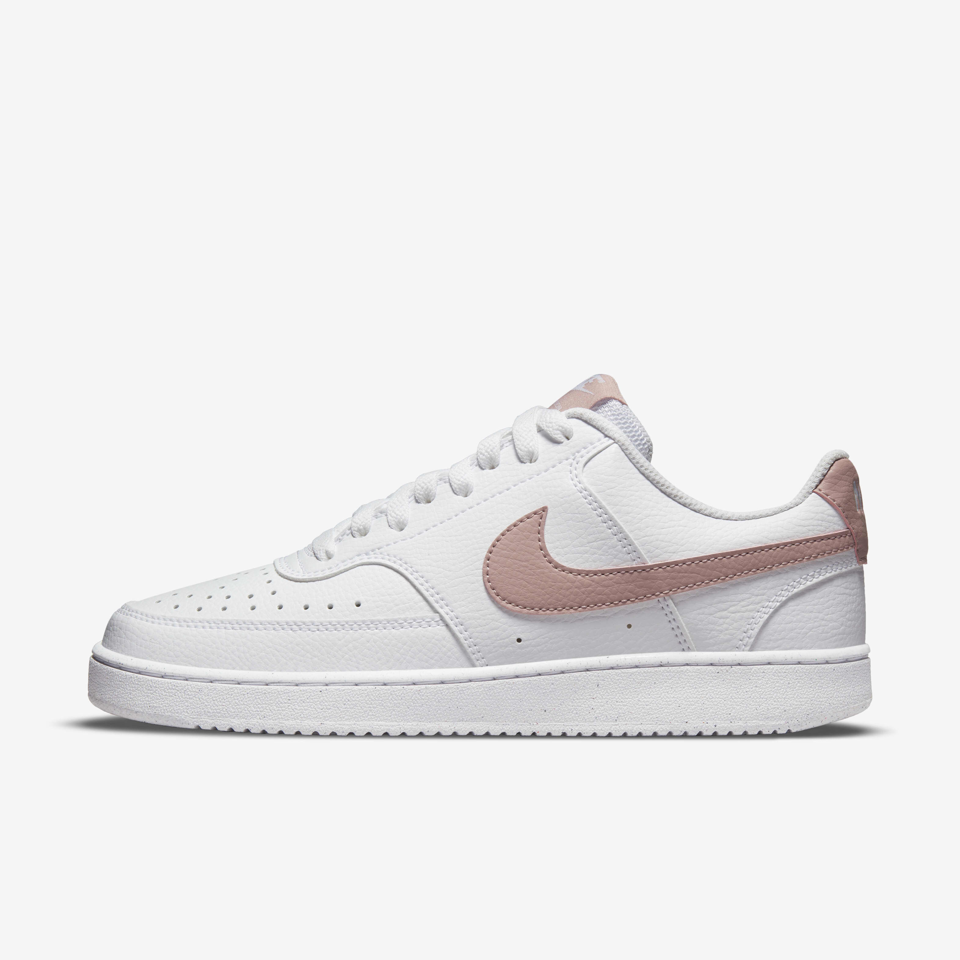 Coral nike womens shoes on sale