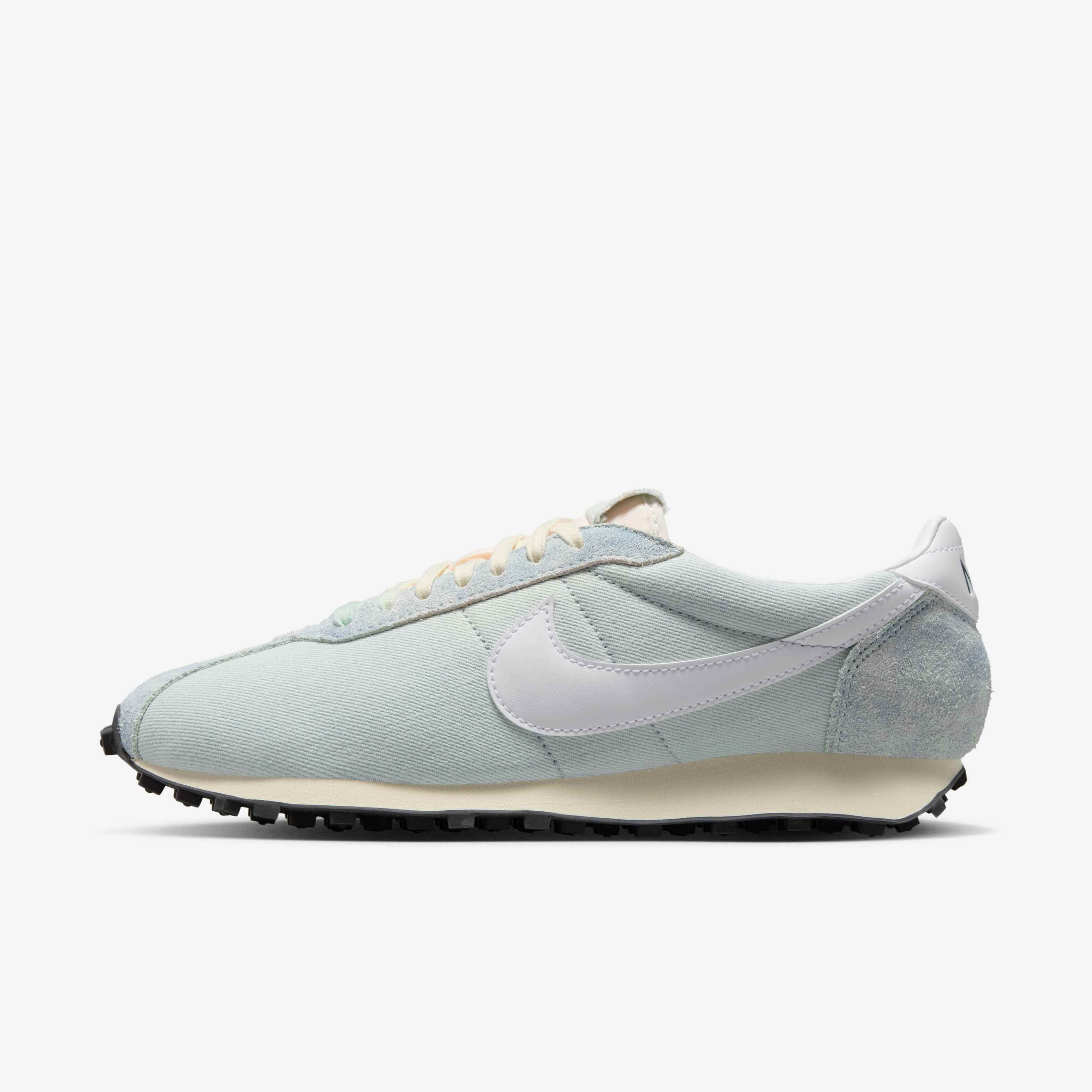 nike pre montreal racer vintage women's