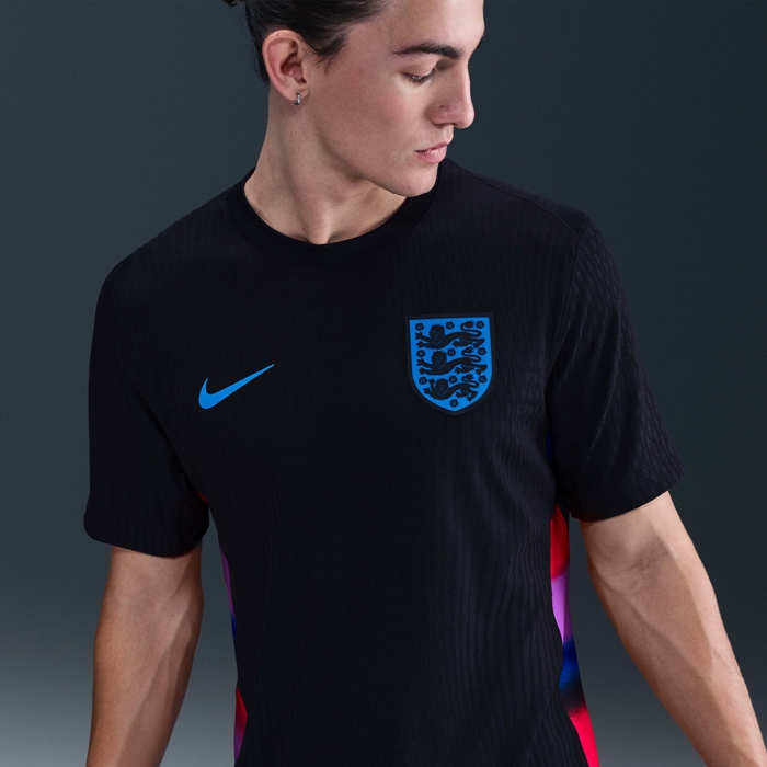 England 2025 Match Away (Women's Team) image number 0 England 2025 Match Away (Women's Team) image number 0