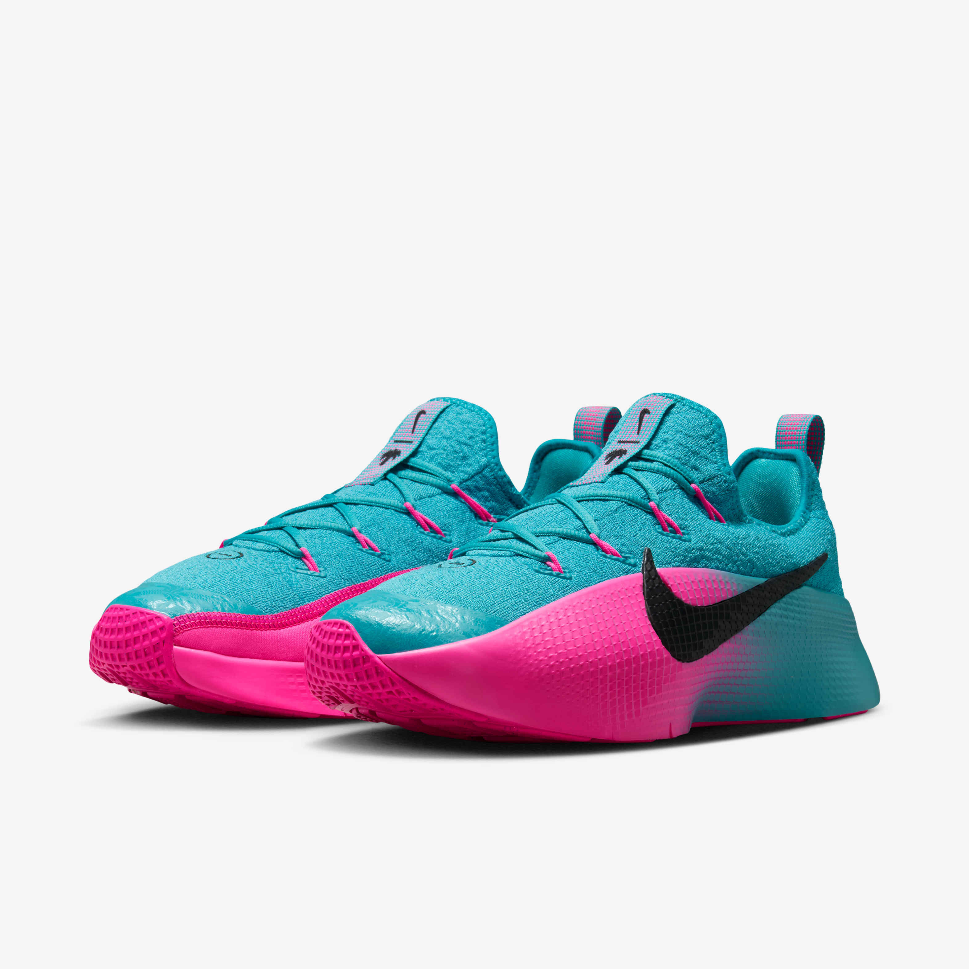 LeBron TR 1 image number 4