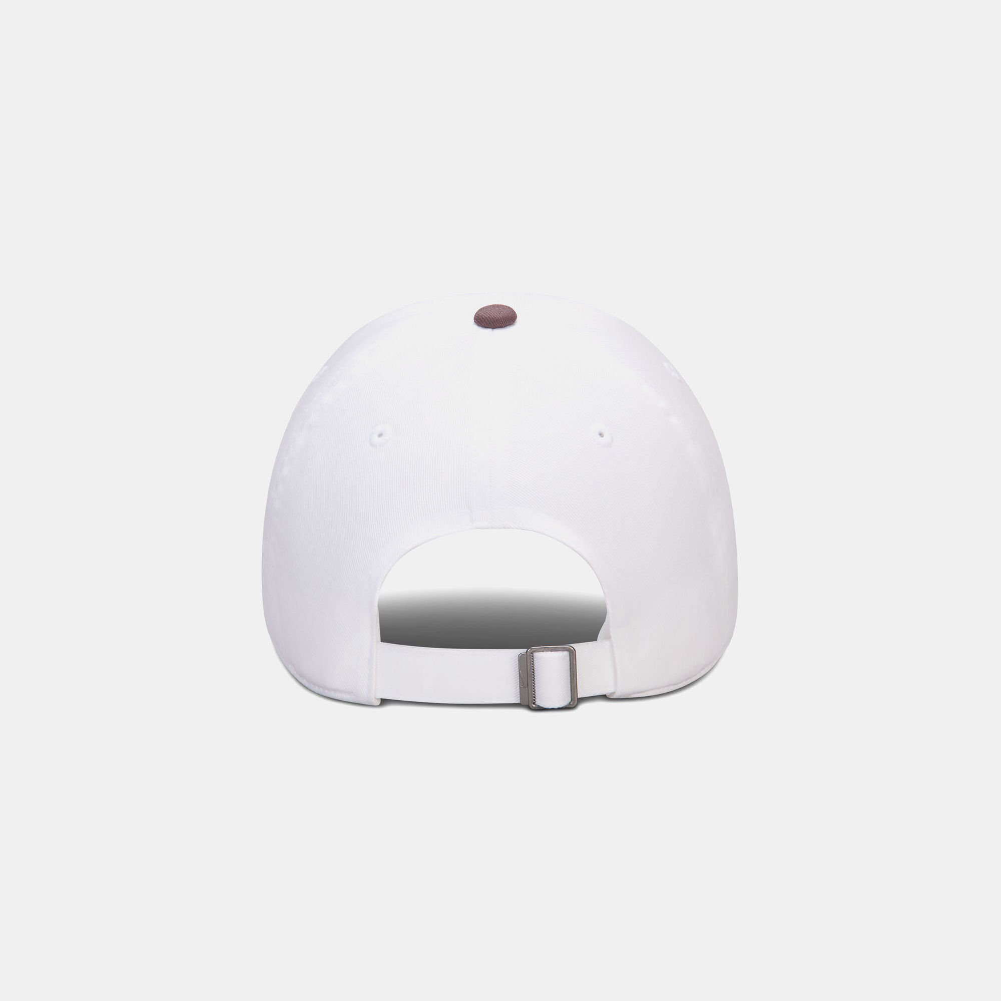 نايكي كلوب image number 4