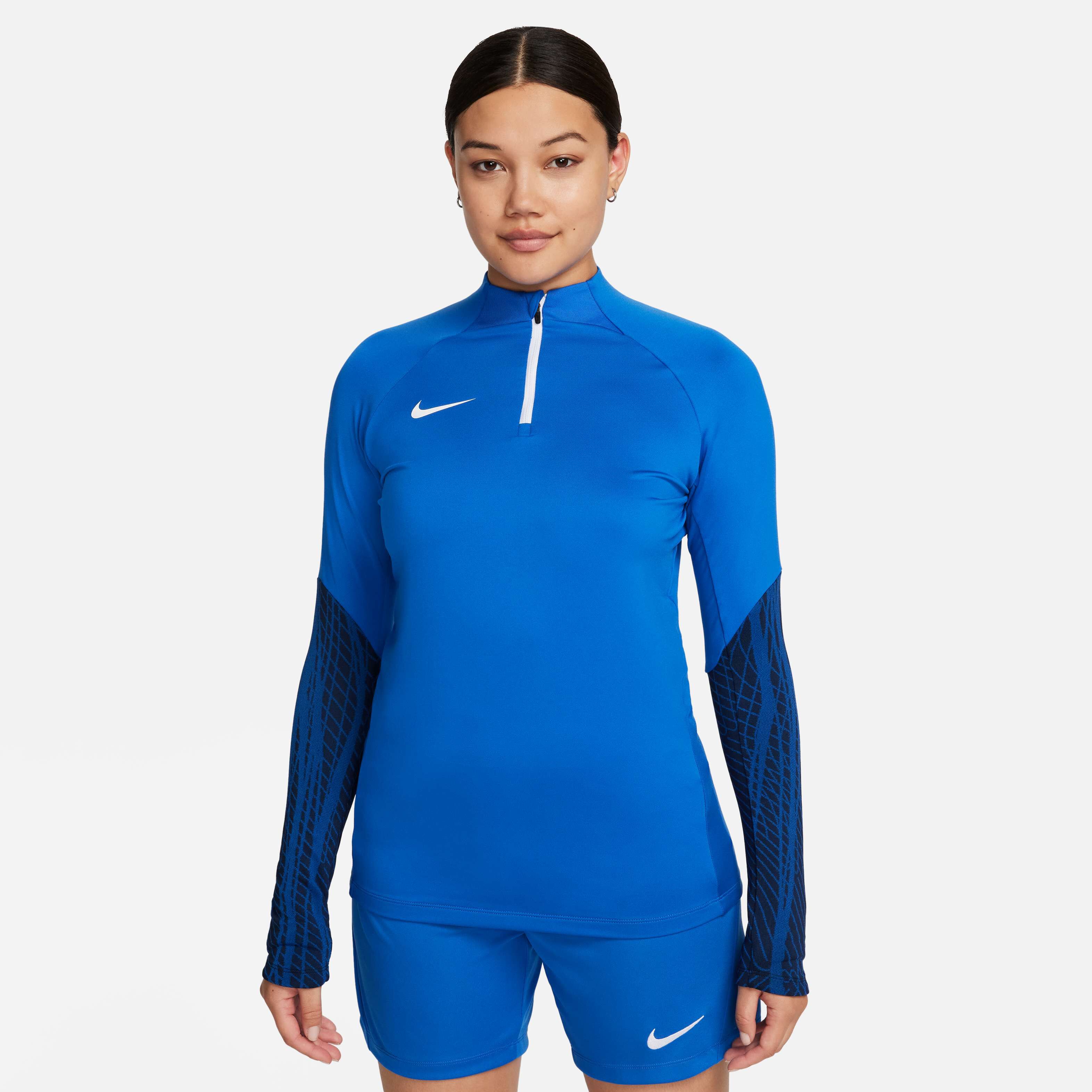 Nike Dri-FIT Strike image number 0