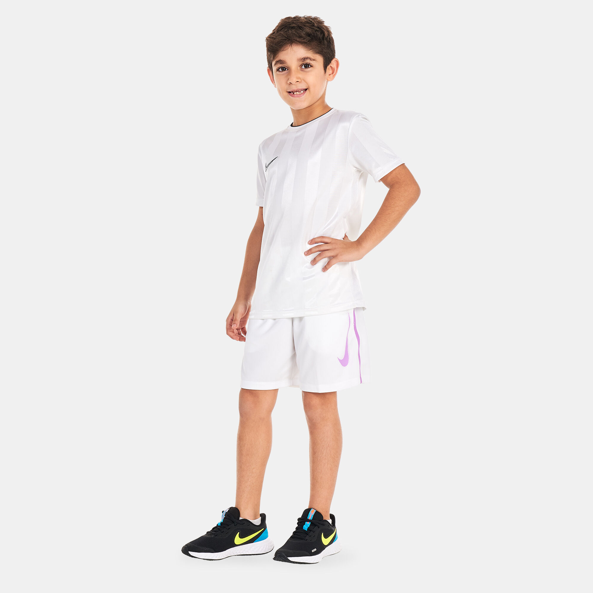 Kids' Multi Dri-FIT Graphic Training Shorts image number 2