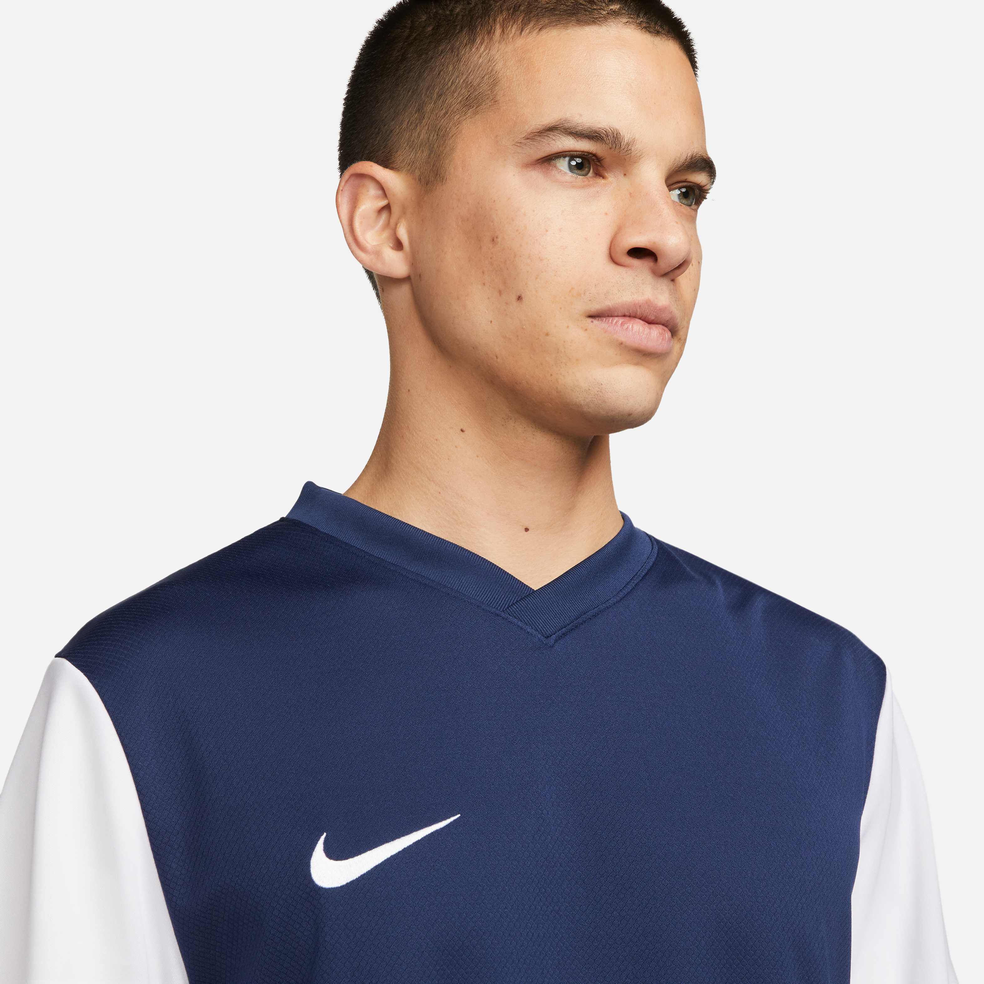Nike Dri-FIT Tiempo Premier 2 image number 2