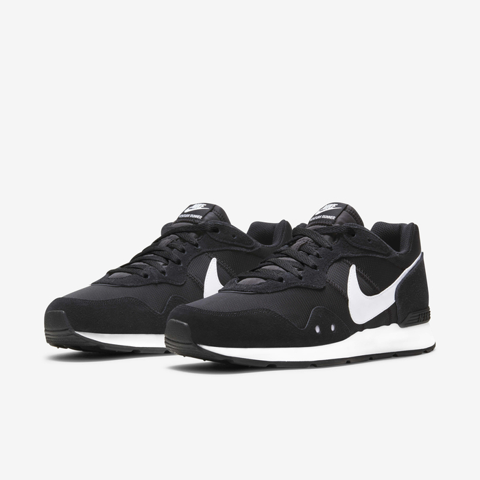 Nike Venture Runner image number 4 Nike Venture Runner image number 4