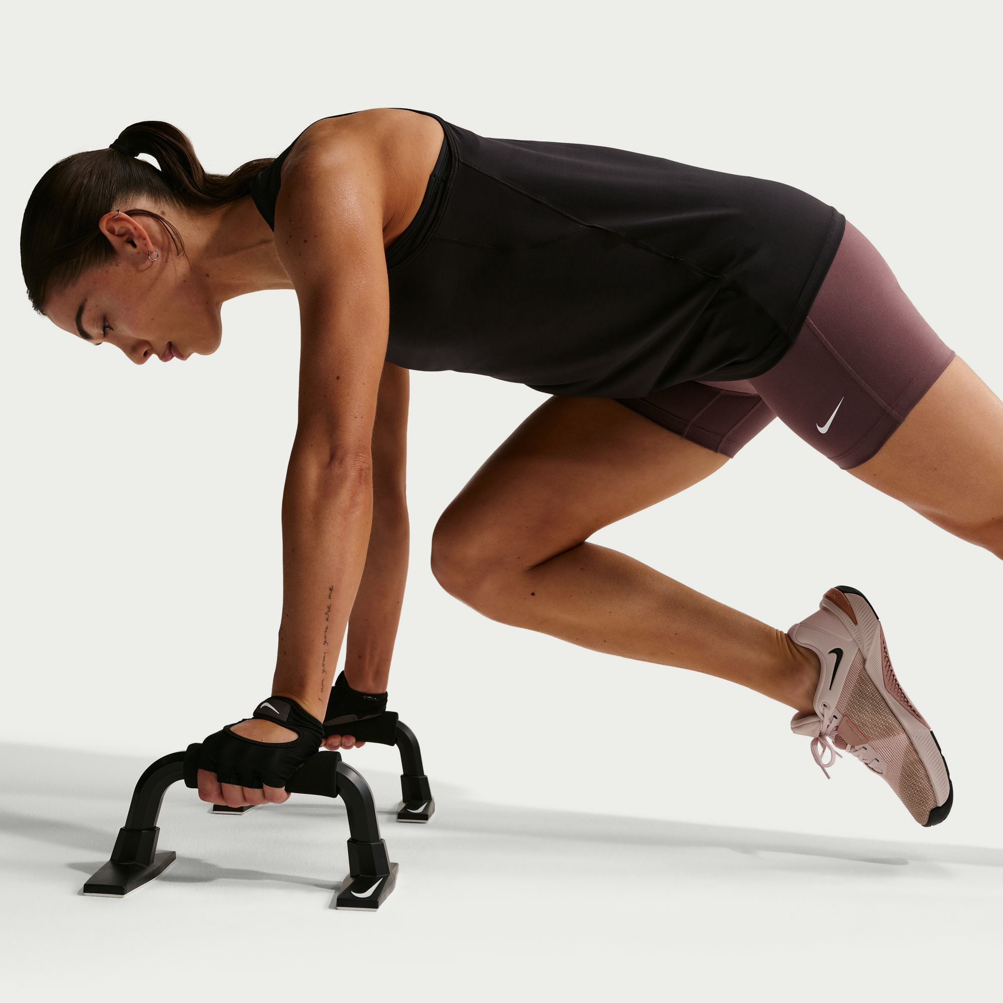 Nike One image number 4