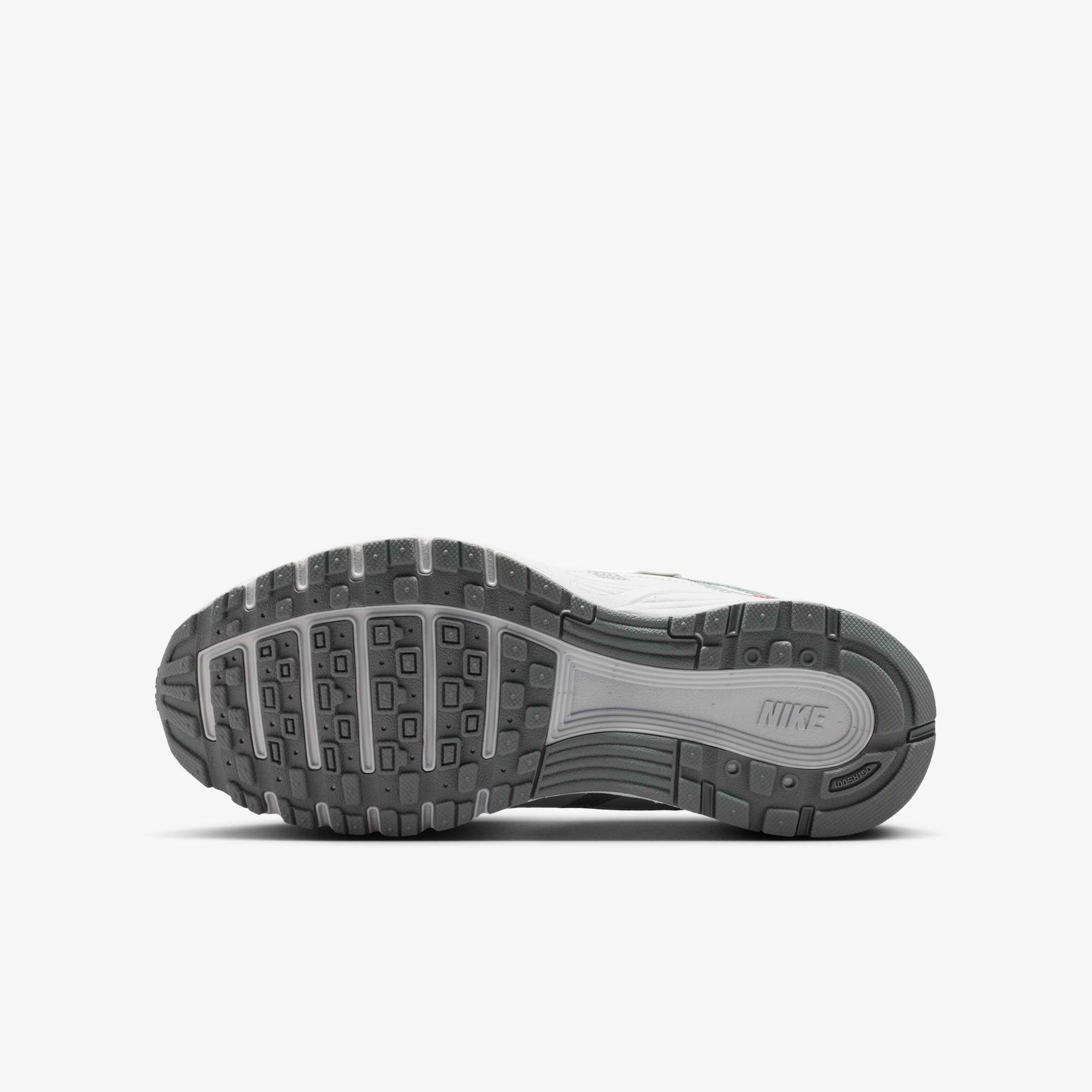 Nike P-6000 image number 1