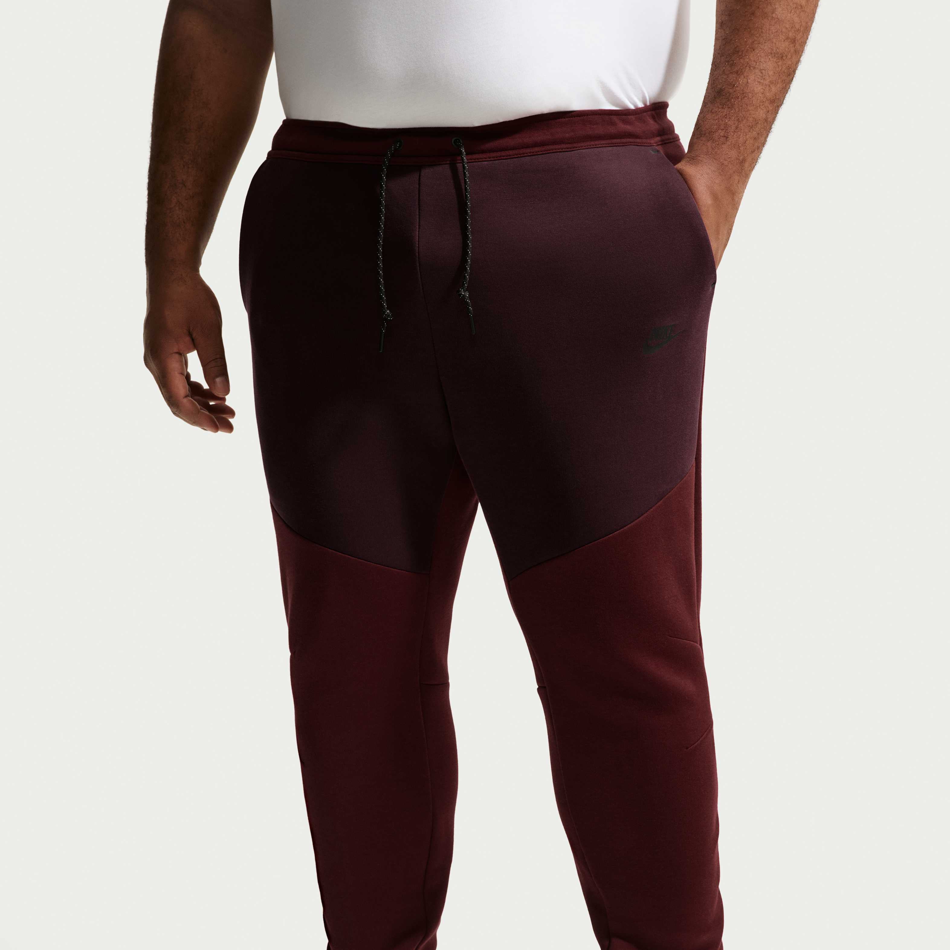 Nike Tech image number 6