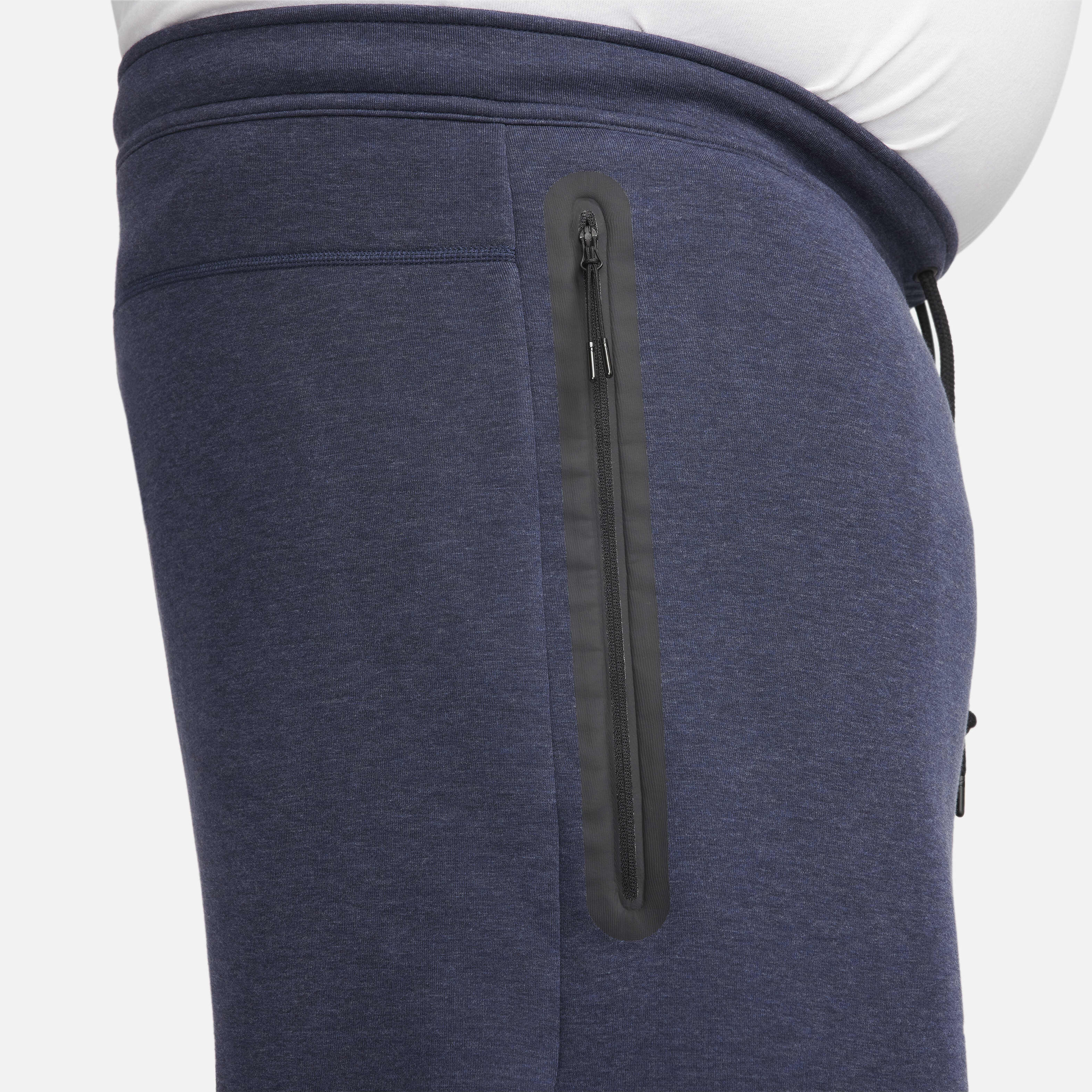 Nike Sportswear Tech Fleece image number 14