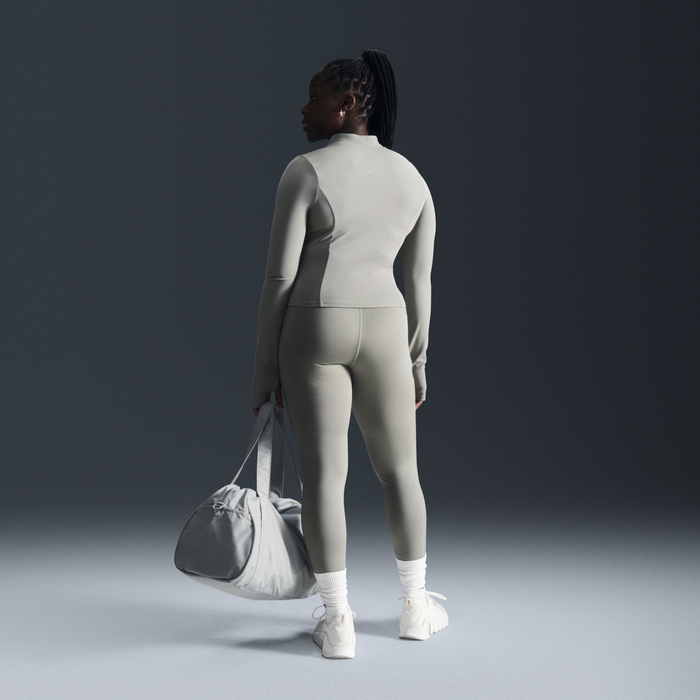 نايكي زينفي image number 4 نايكي زينفي image number 4