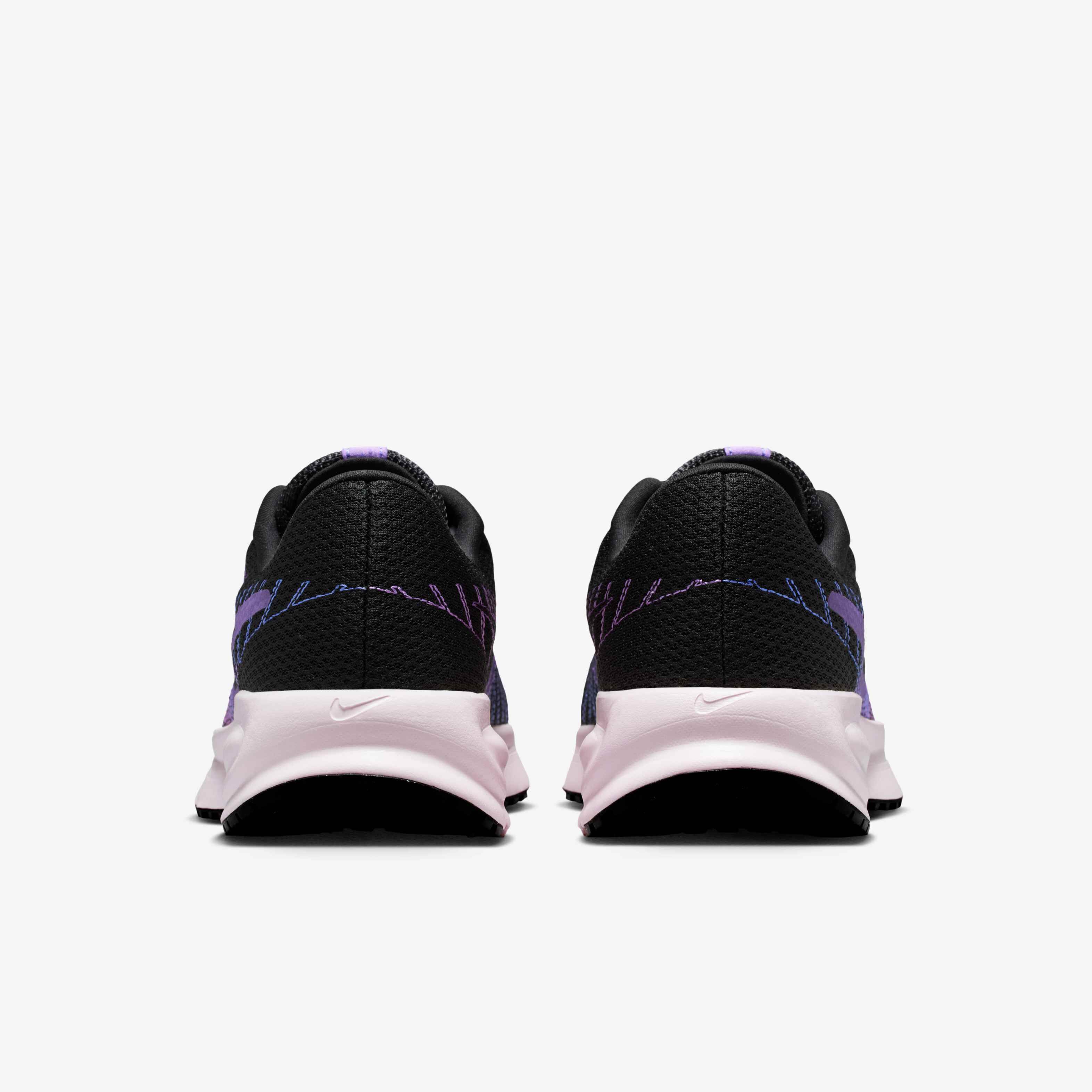 Nike Run Defy image number 4