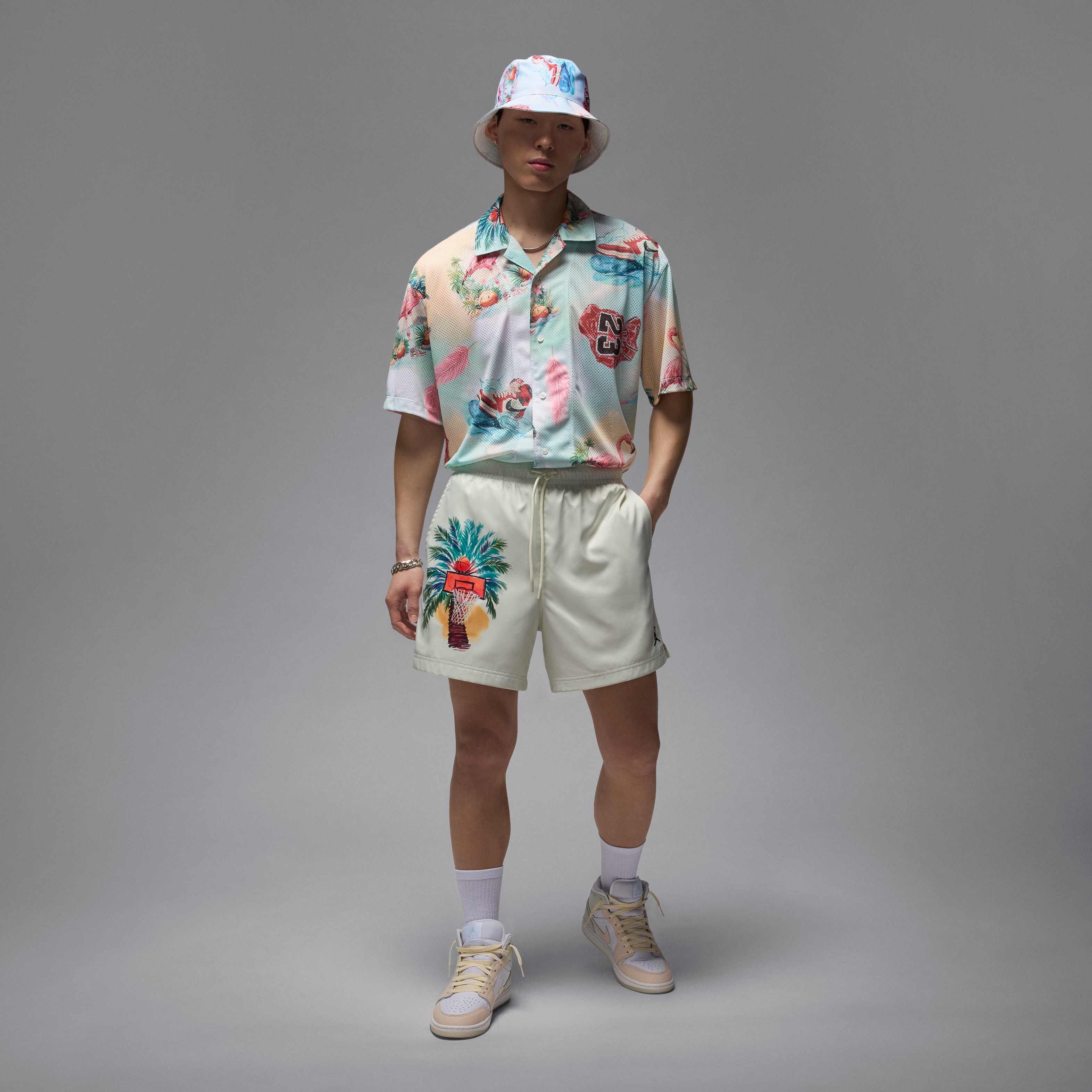 Jordan Essentials image number 6