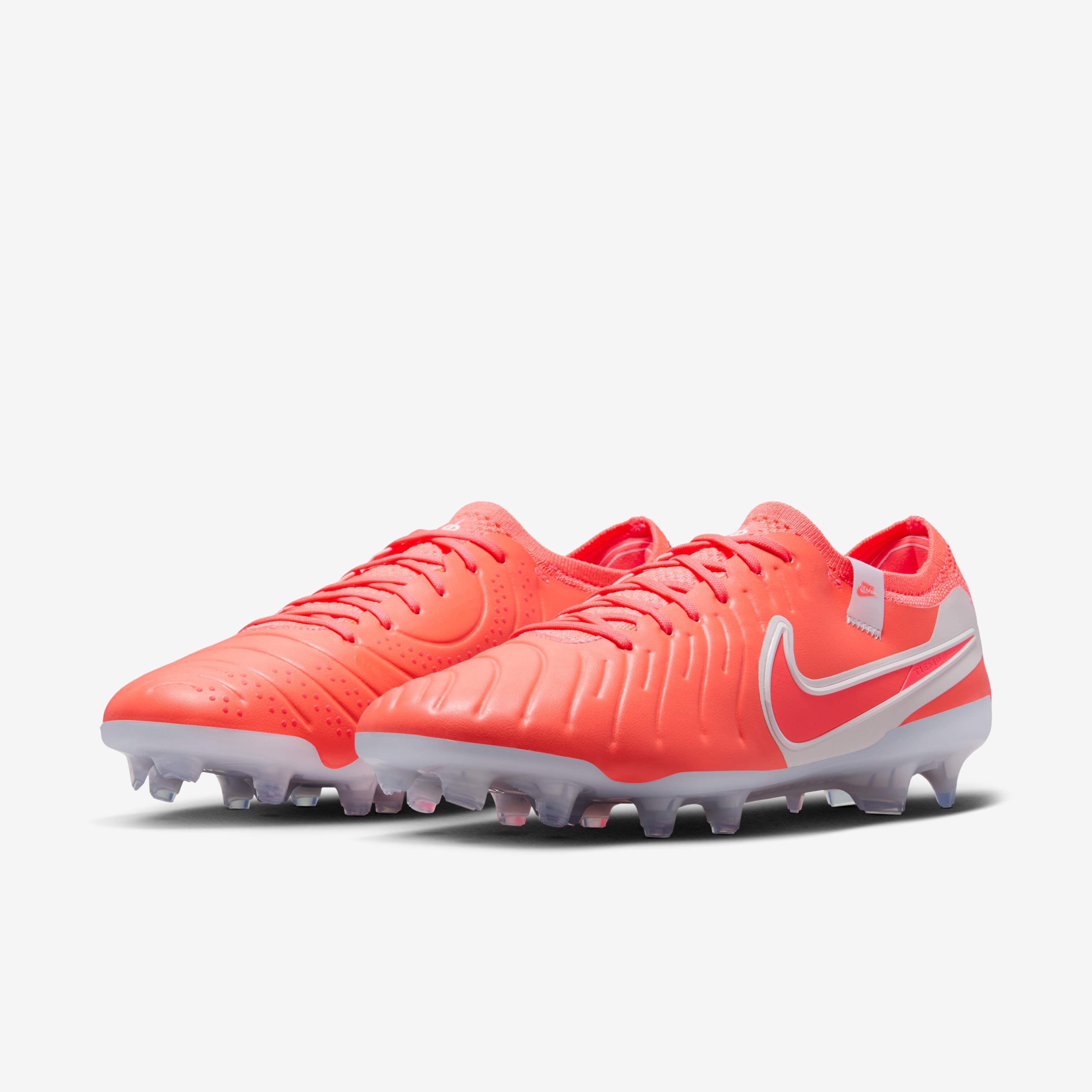 Nike Tiempo Legend 10 Elite image number 4