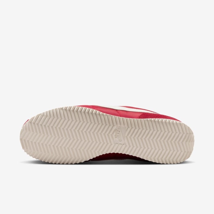 Nike Cortez image number 1 Nike Cortez image number 1