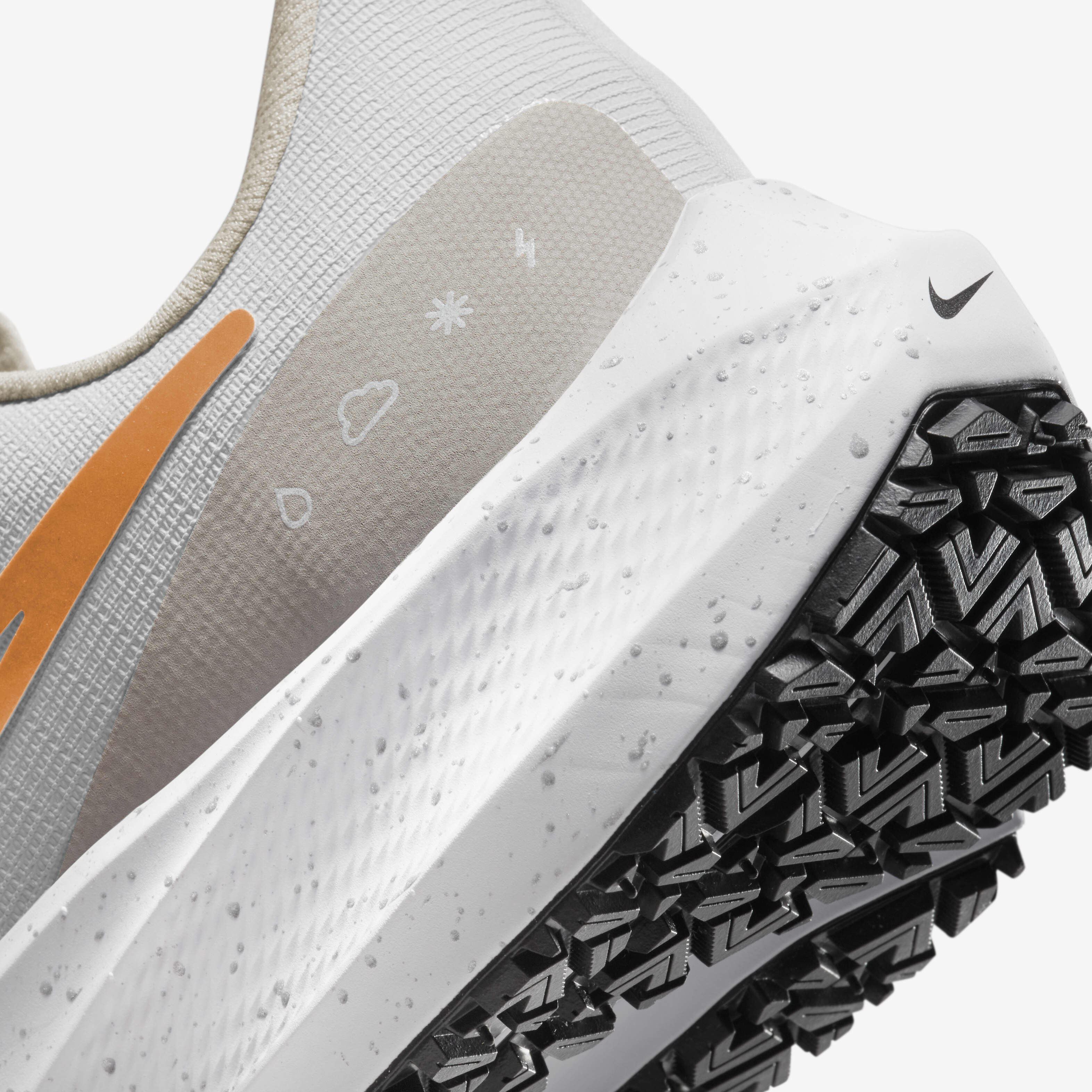 Buy Nike Pegasus 39 Shield Women s Weatherised Road Running Shoes Photon Dust Light Iron Ore White Total Orange Nike Kuwait Official