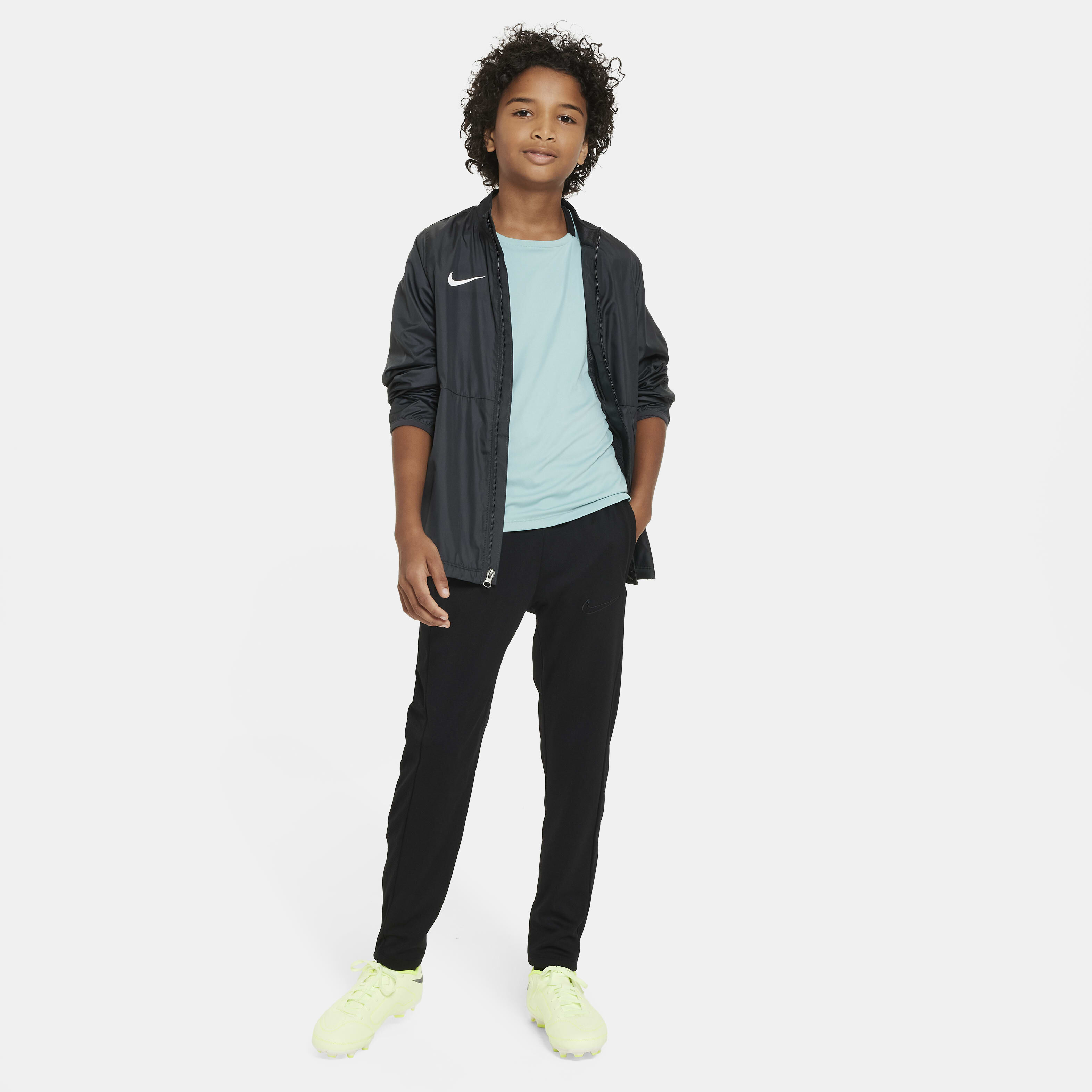 نايكي مالتي image number 5