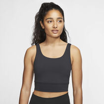 Nike Yoga Luxe
