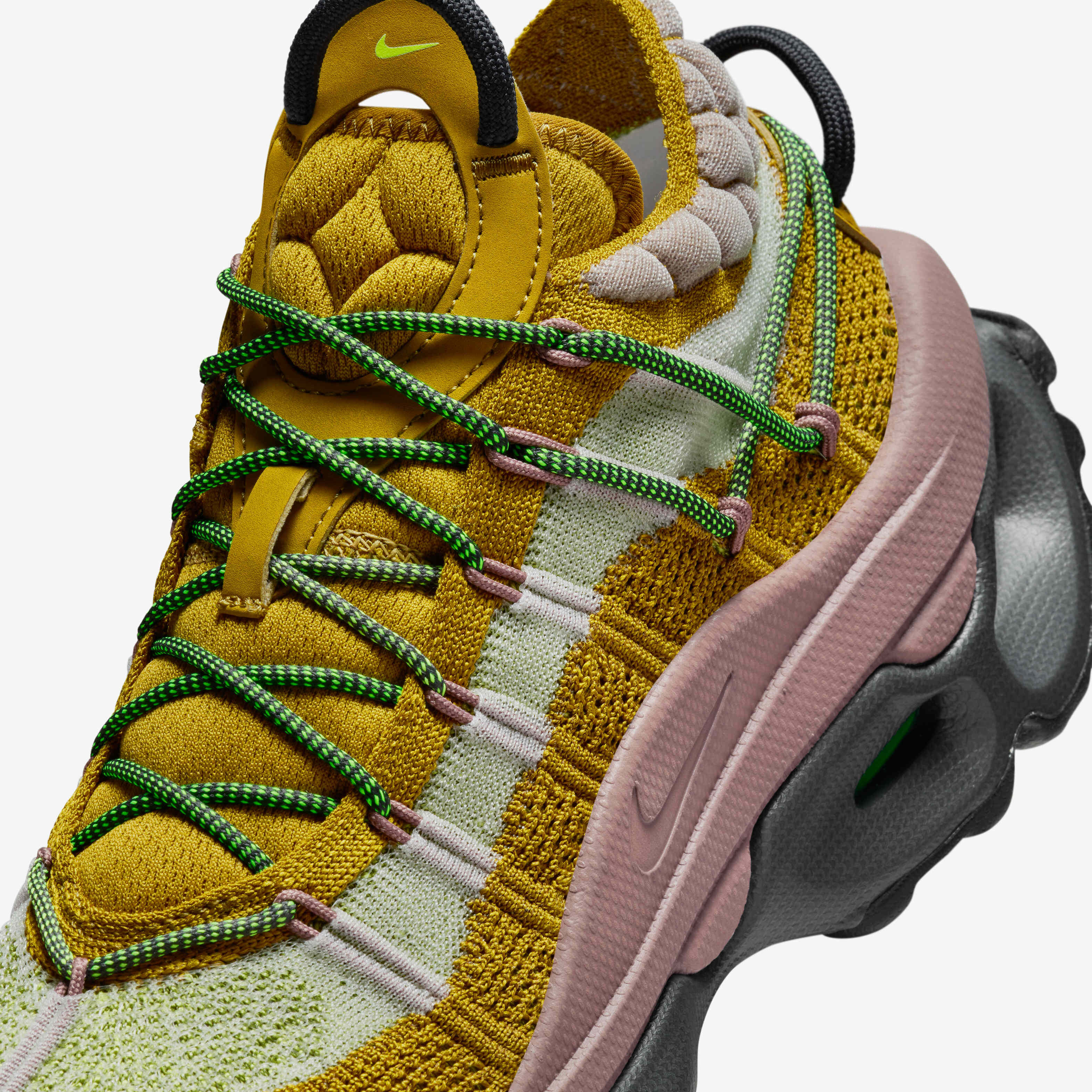 Nike Air Max Flyknit Venture image number 6