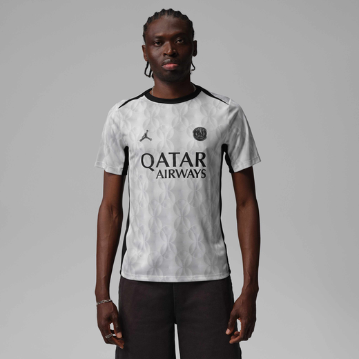 Clubs-JRDN, Paris Saint-Germain Academy Pro Night Edition, Men's Jordan Dri-FIT Football Short-Sleeve Pre-Match Top