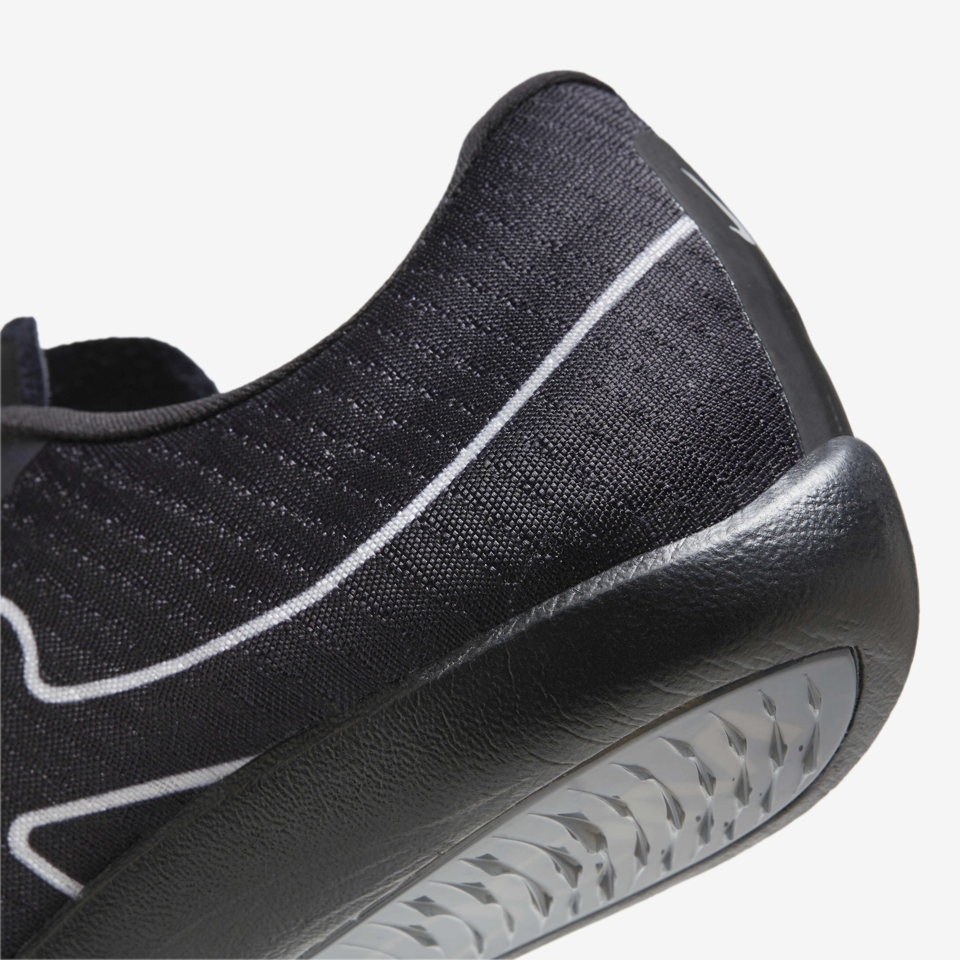 Nike Air Zoom Maxfly More Uptempo image number 8