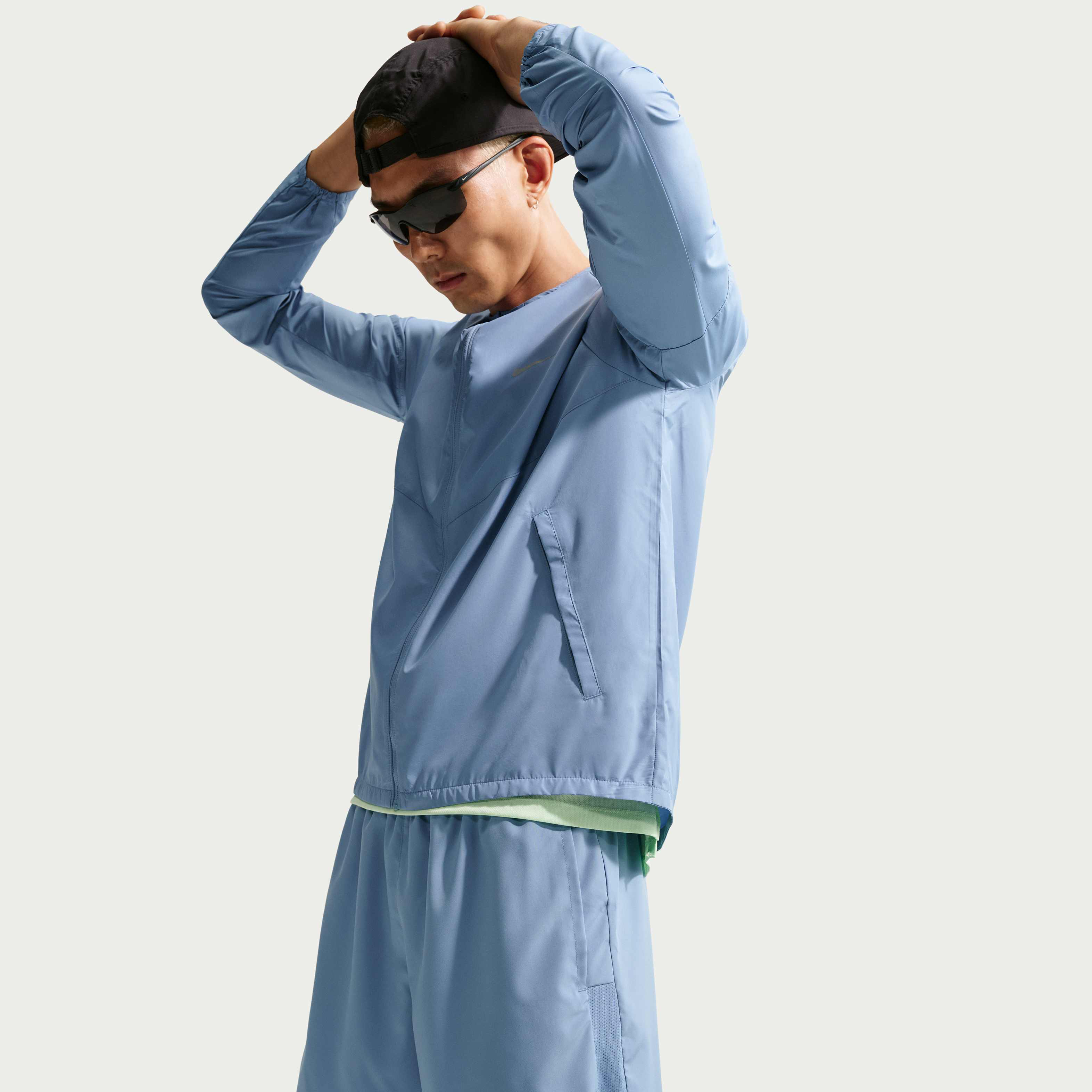 نايكي تشالنجر image number 3