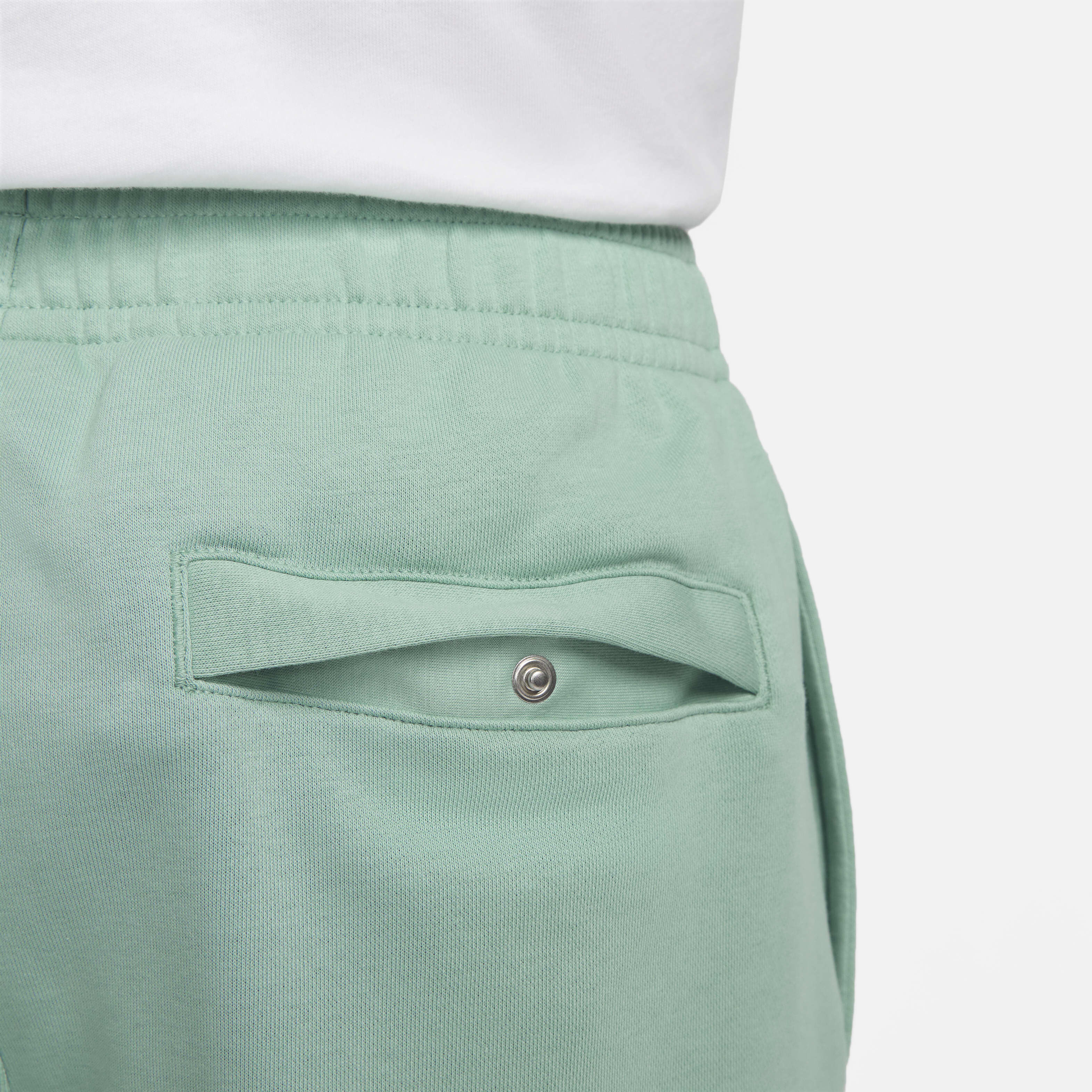 نايكي سبورتسوير كلوب image number 5