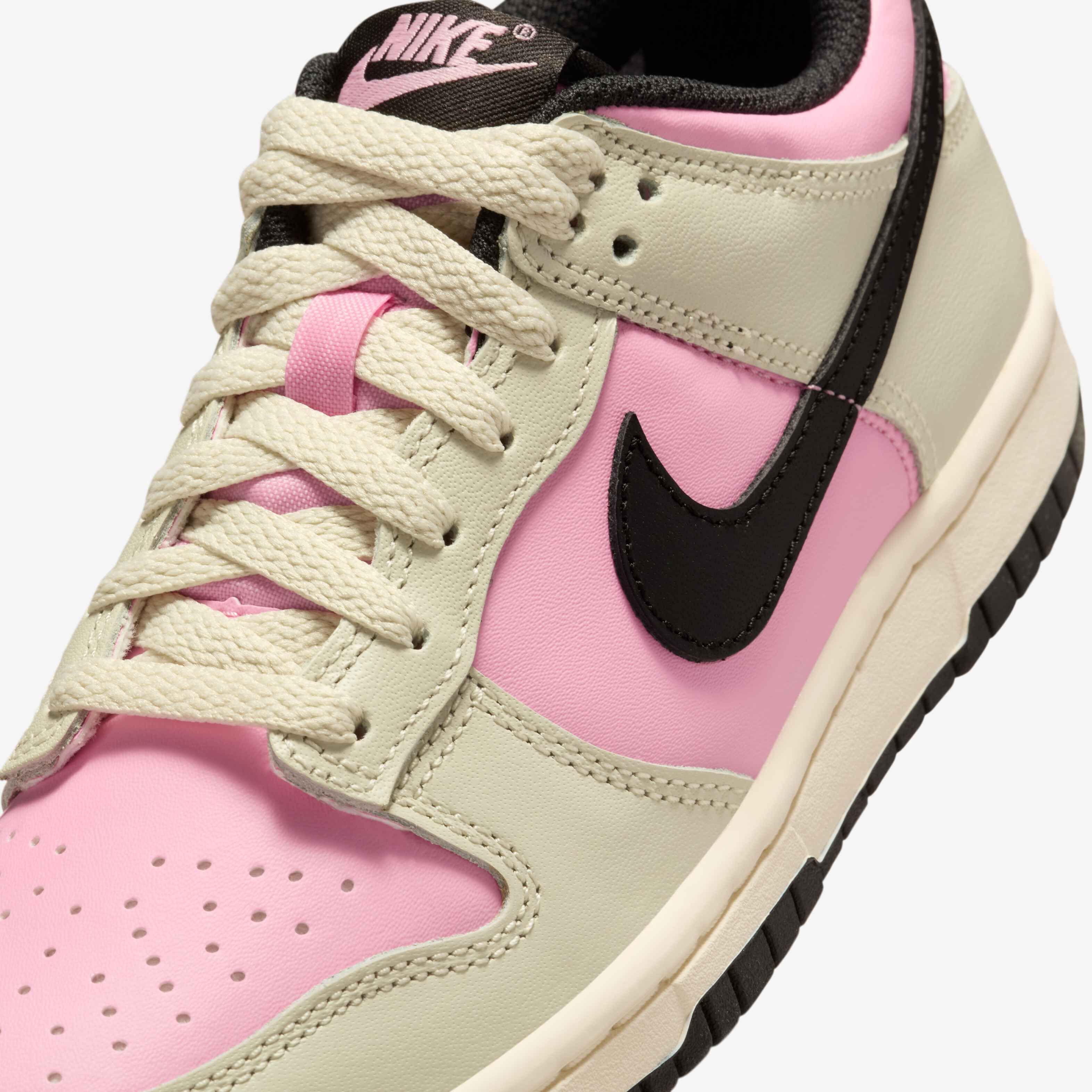 Nike Dunk Low image number 6