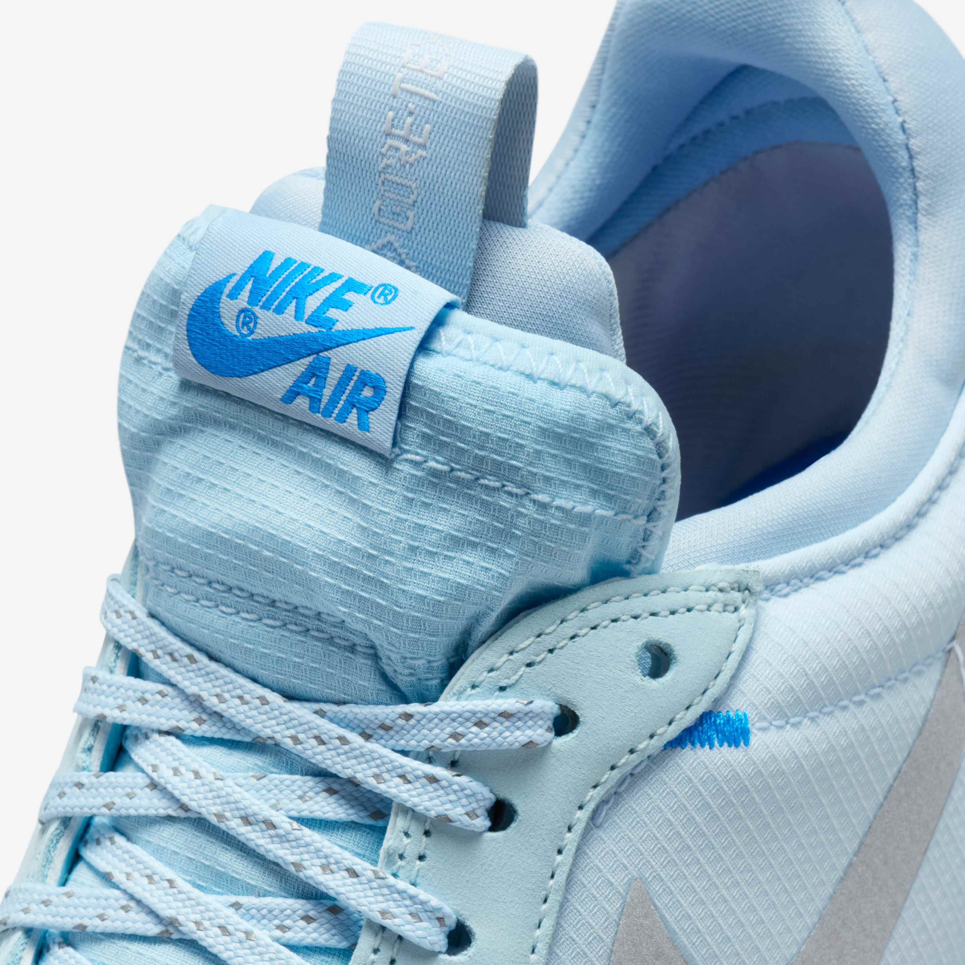 اير جوردن 1 لو image number 9