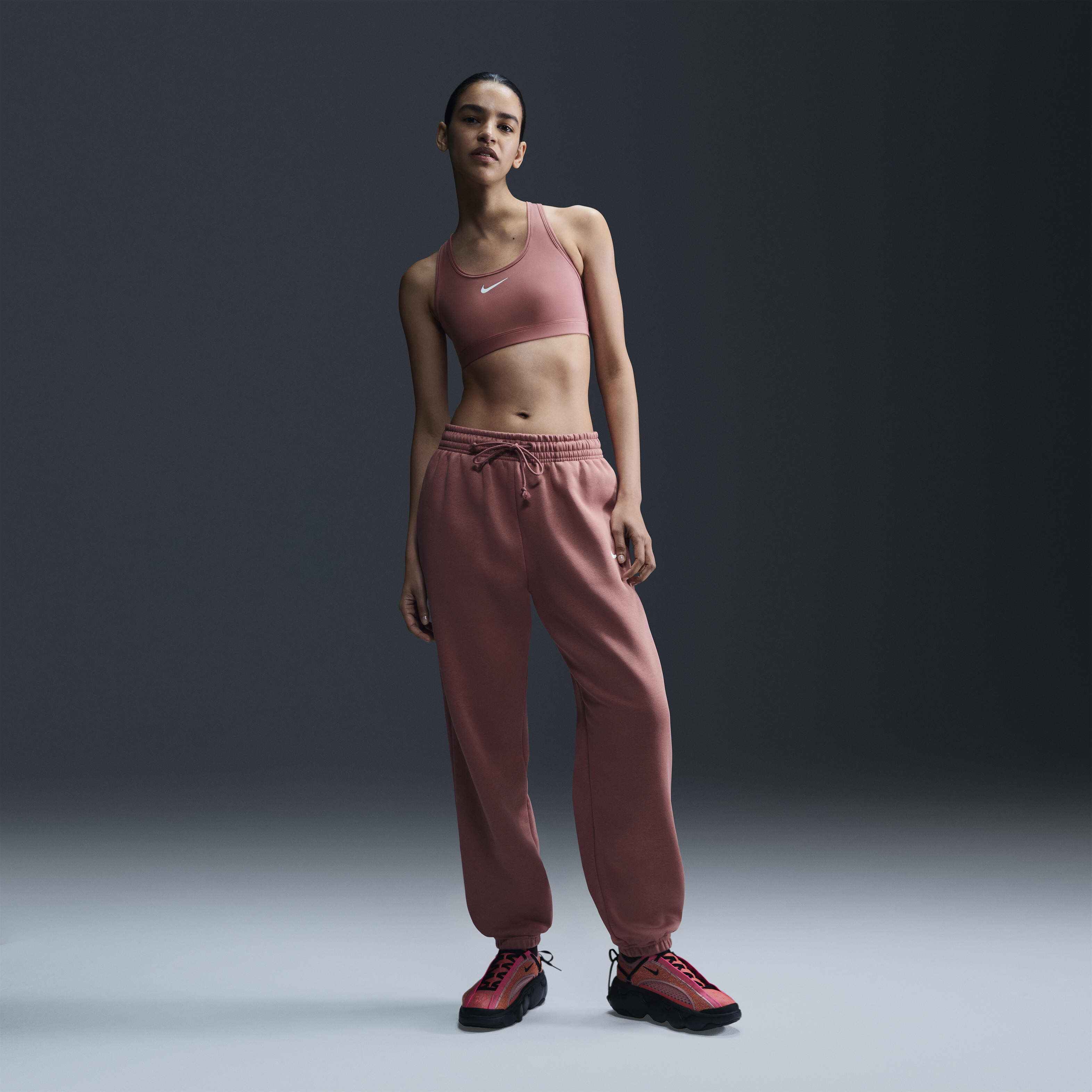 نايكي سووش بدعم متوسط image number 3