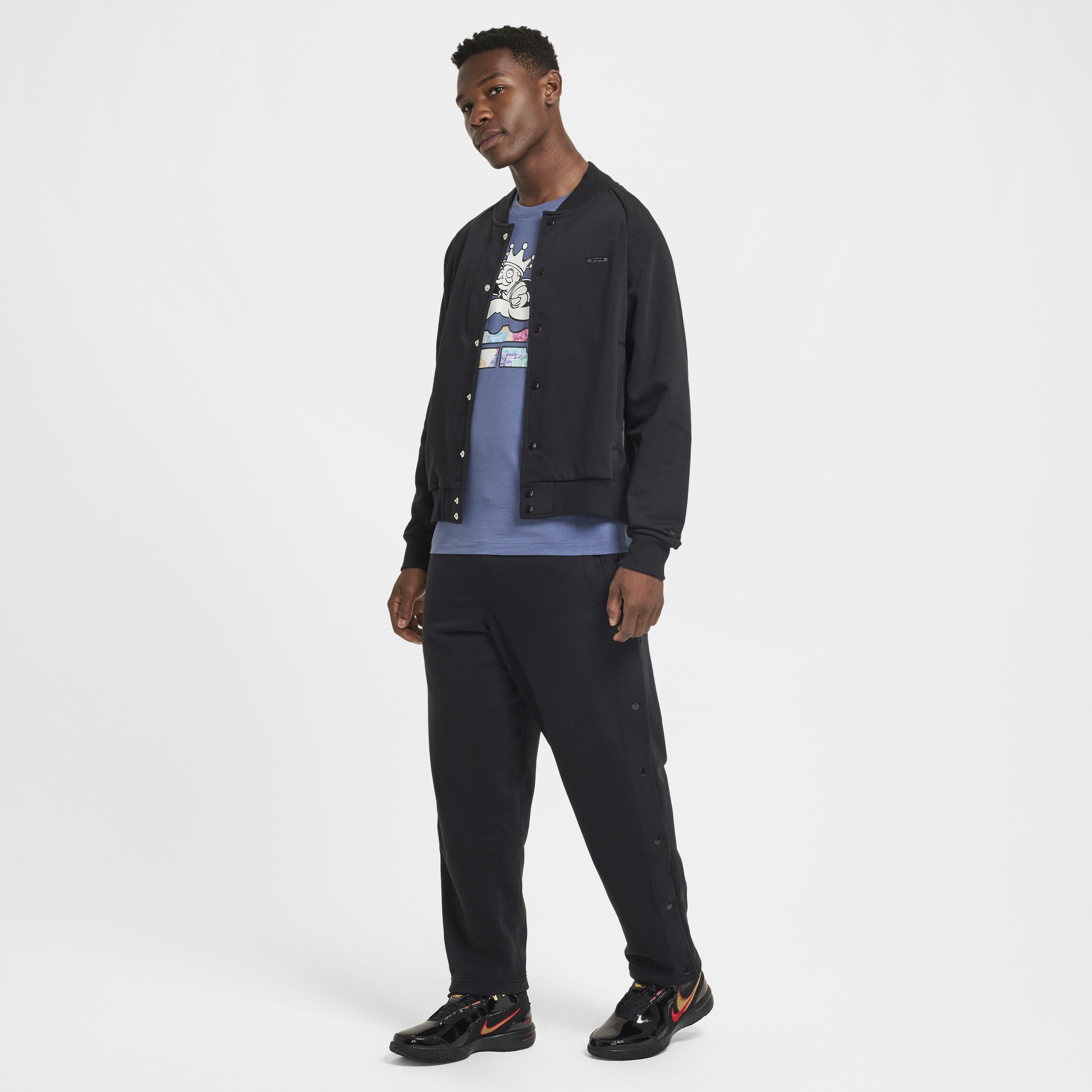 LeBron Standard Issue image number 8