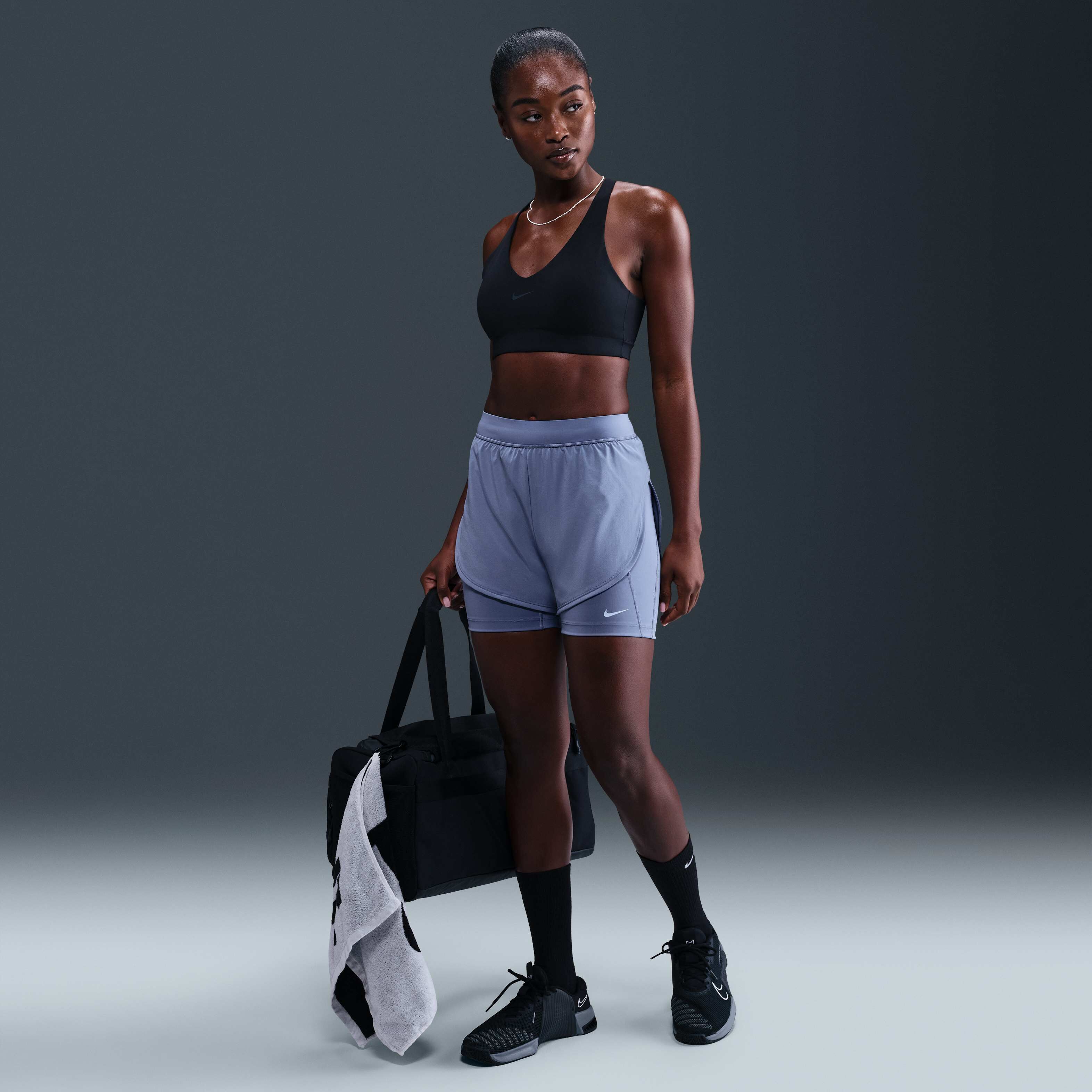 Nike Universa image number 0