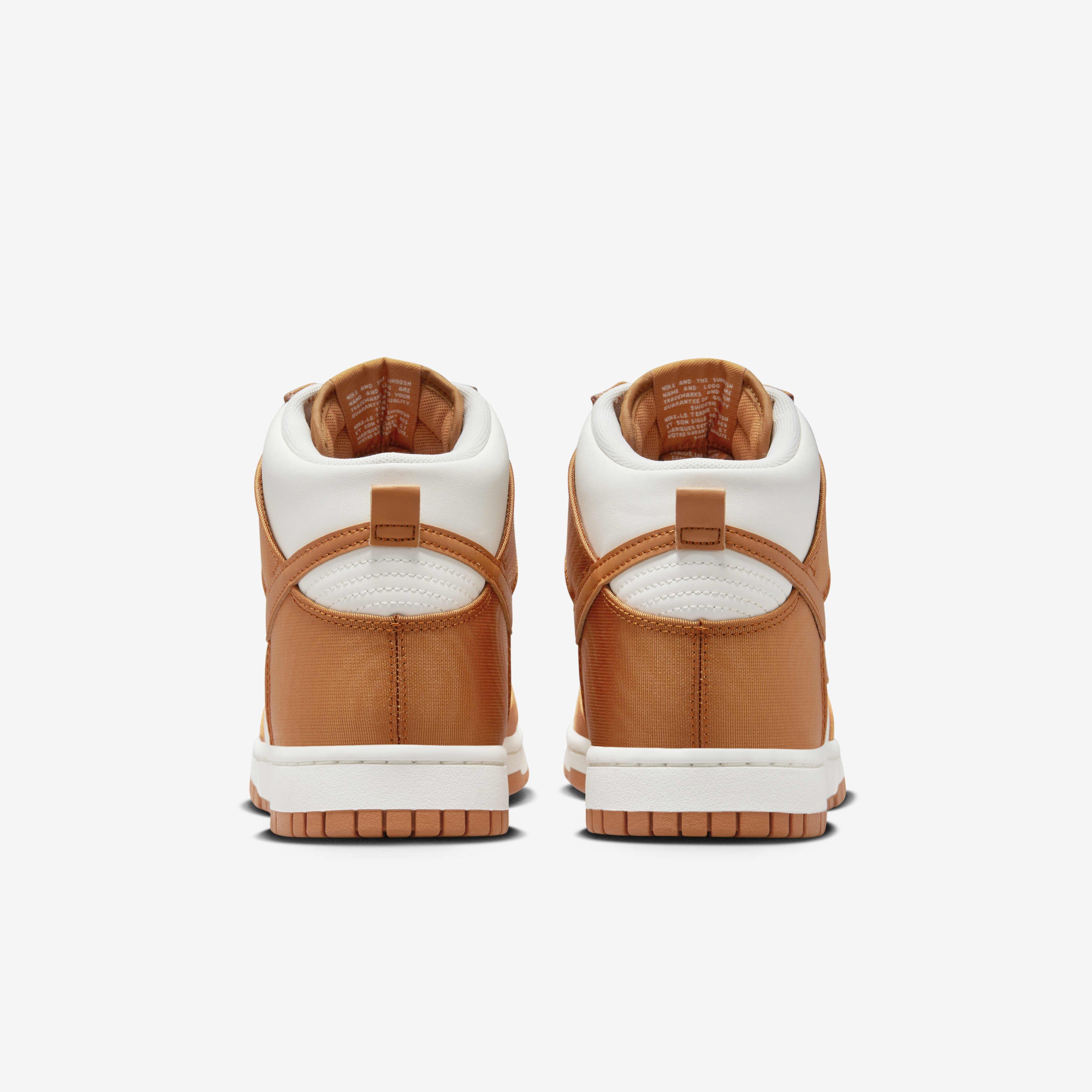 نايكي دانك هاي ريترو SE image number 5