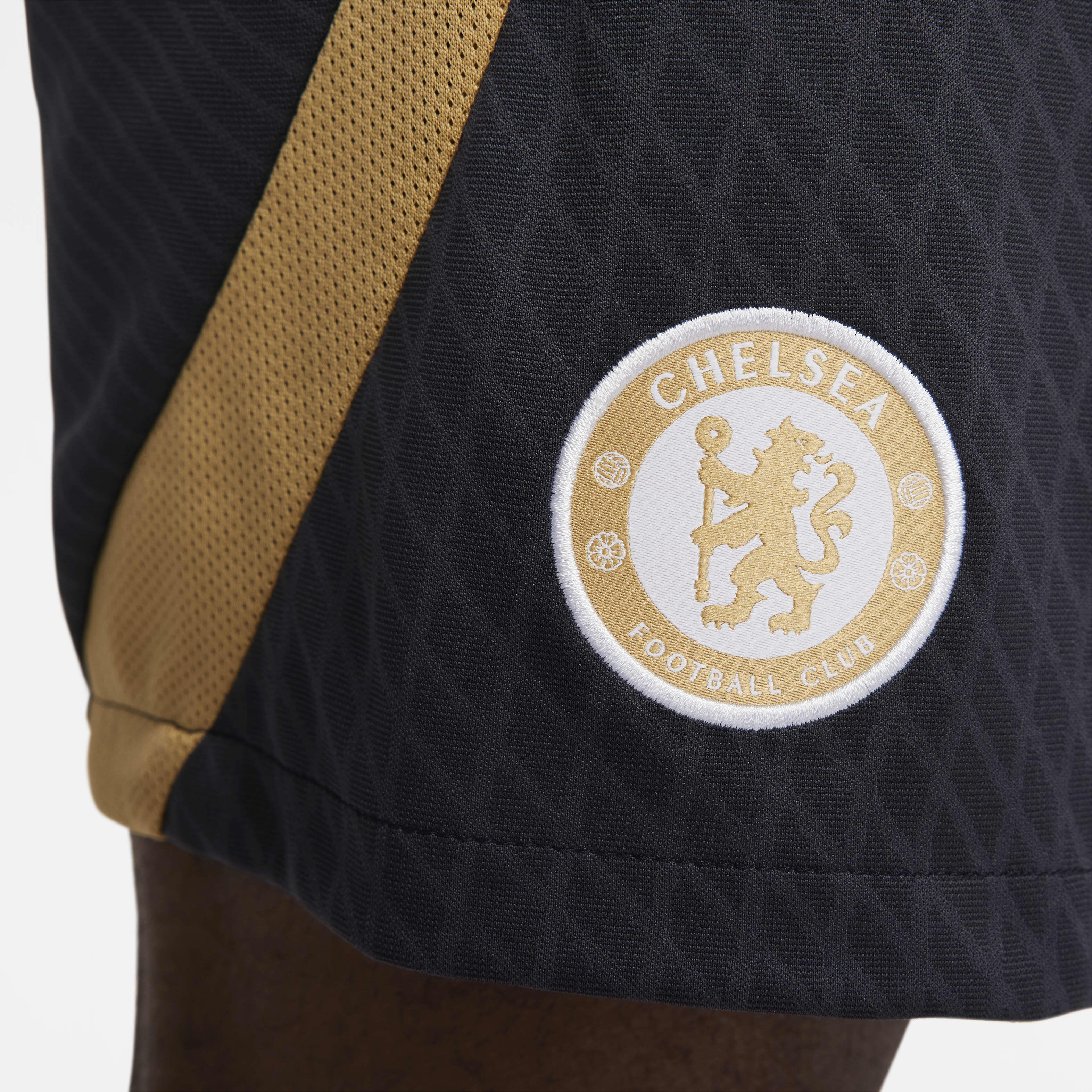 Chelsea F.C. Strike image number 5