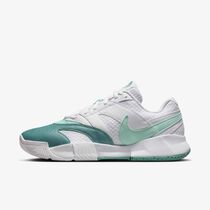 NikeCourt Lite 4
