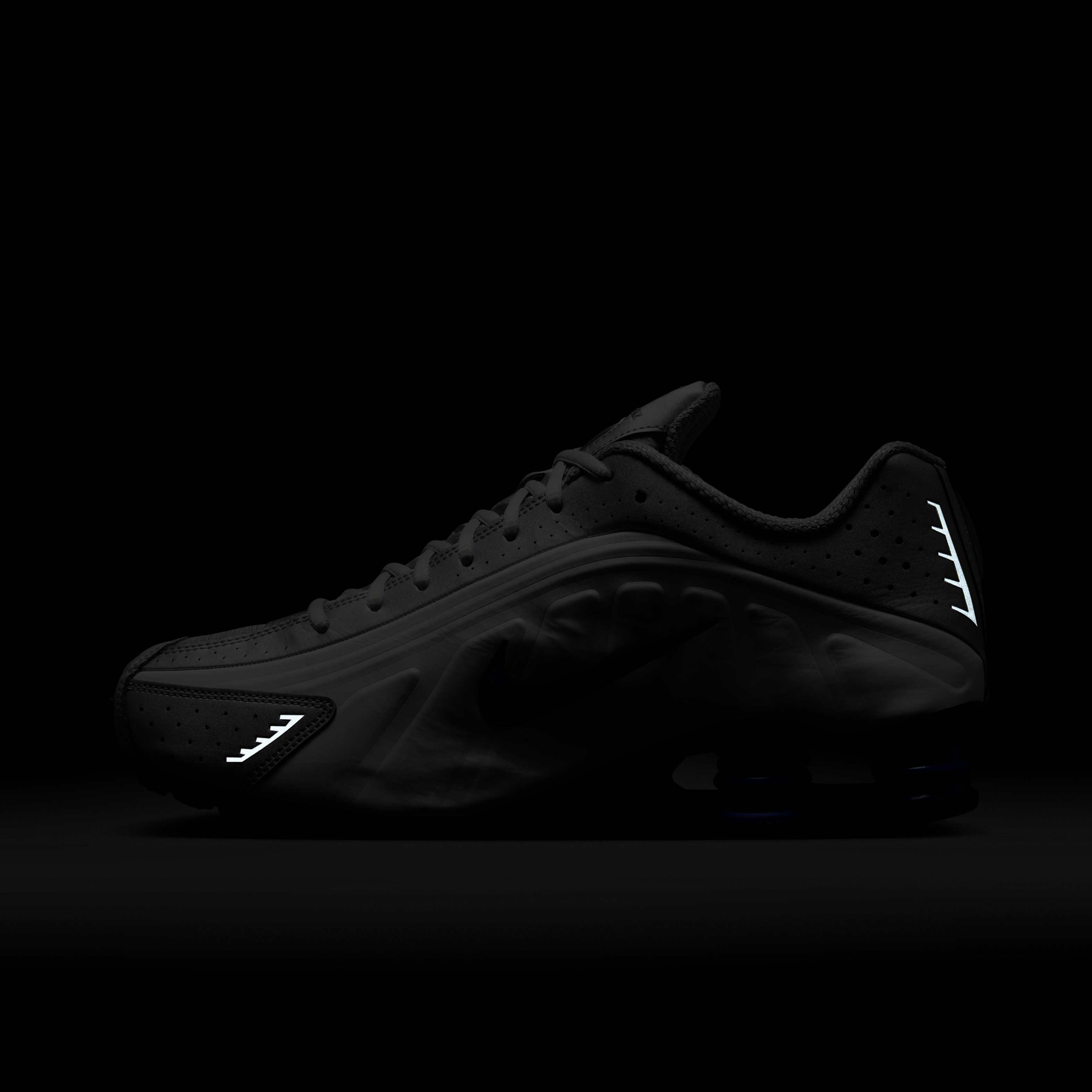Nike Shox R4 image number 11