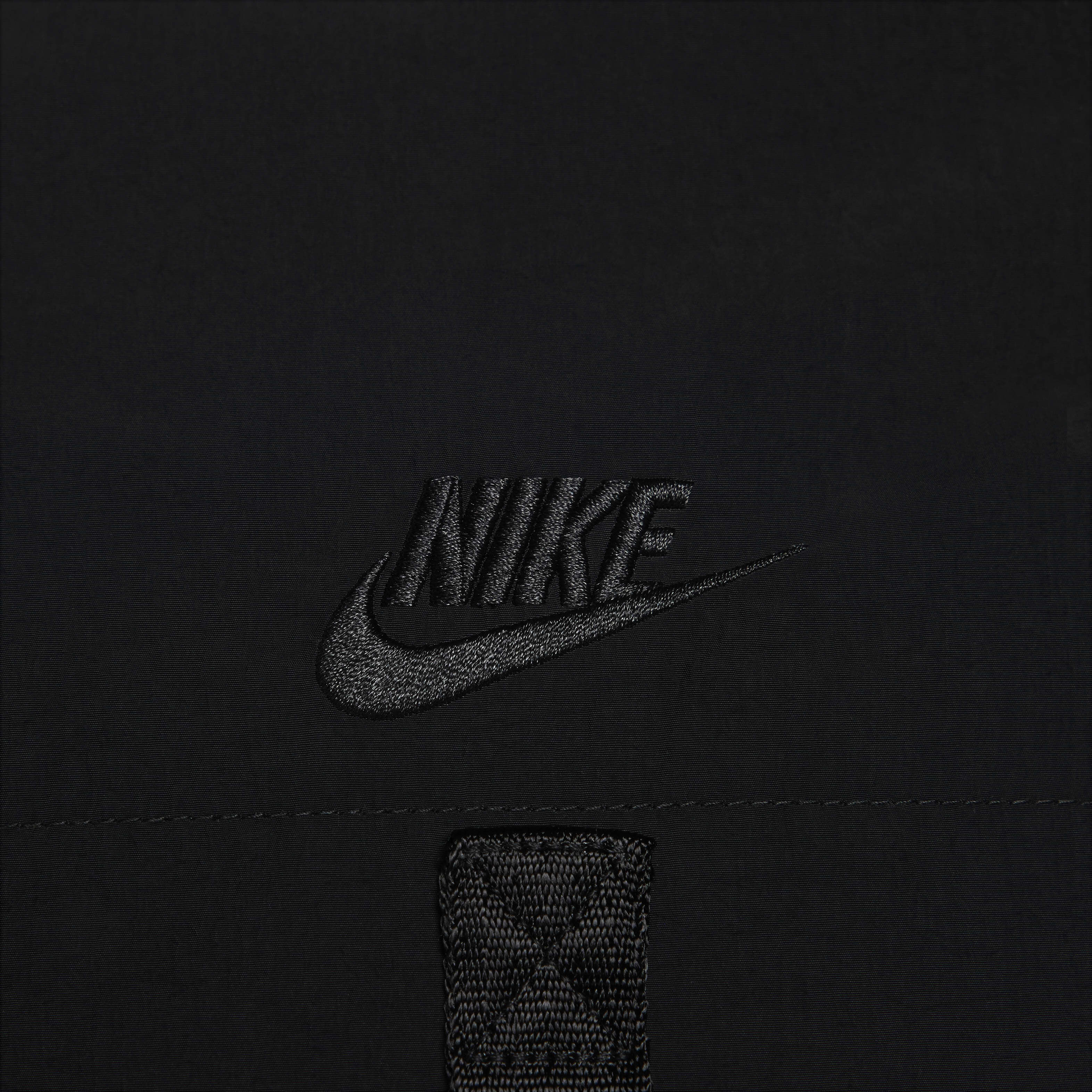 نايكي تك image number 9